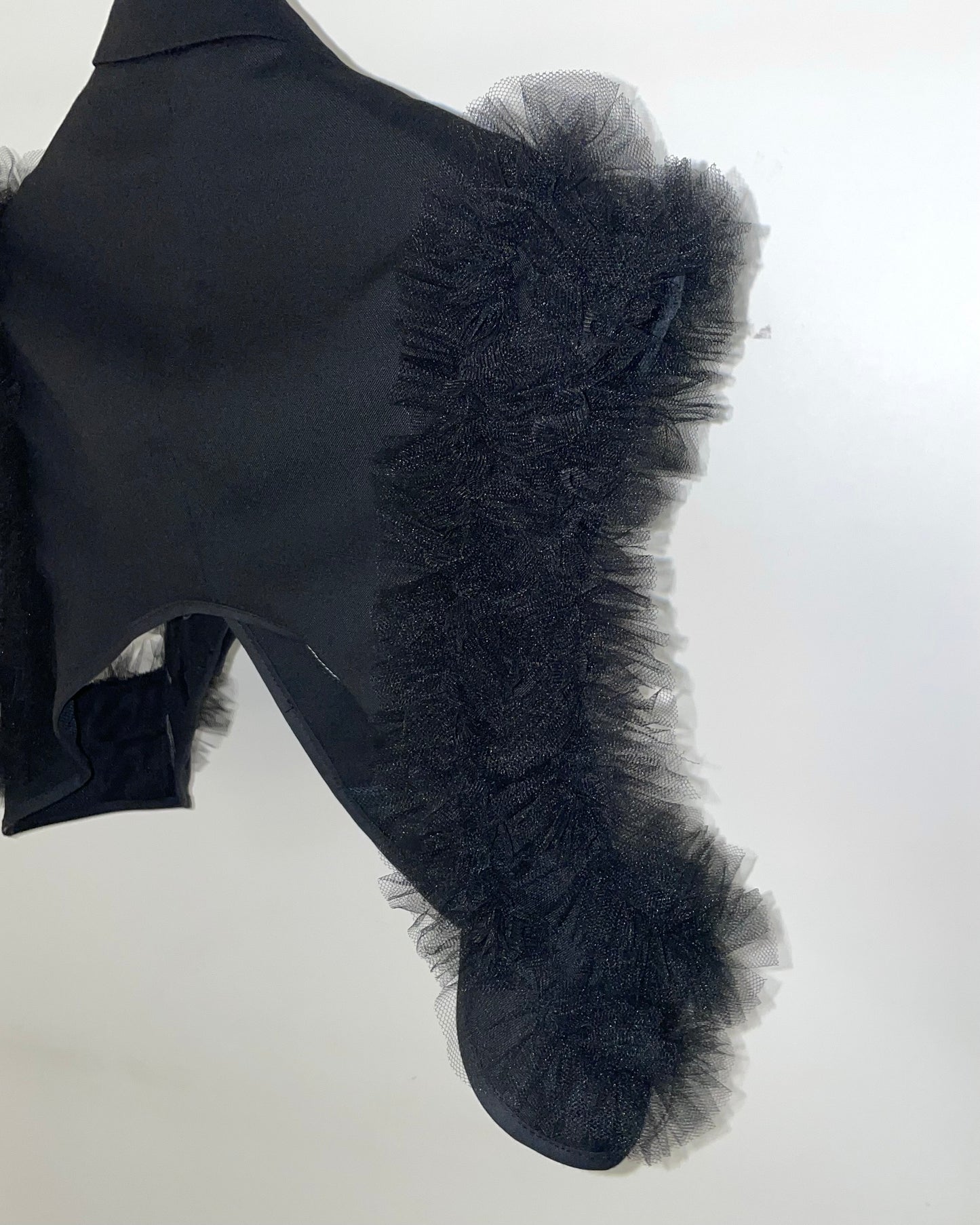 RE-011-03 / tailored frill harness【A】