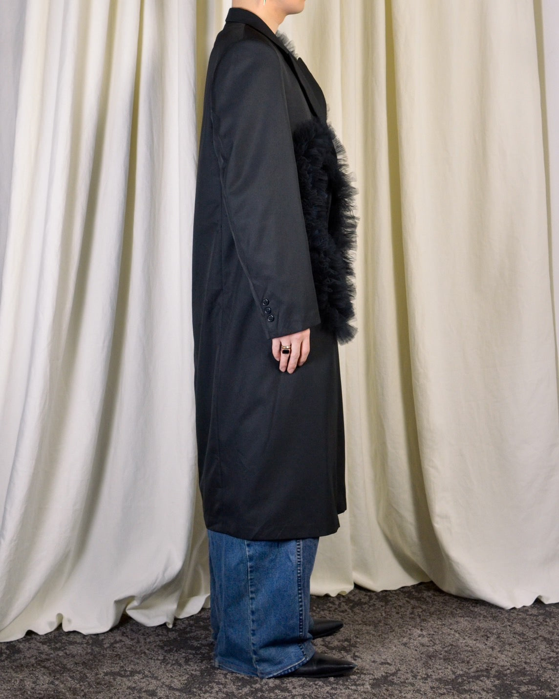 RE-036 / cutting frill coat【B】