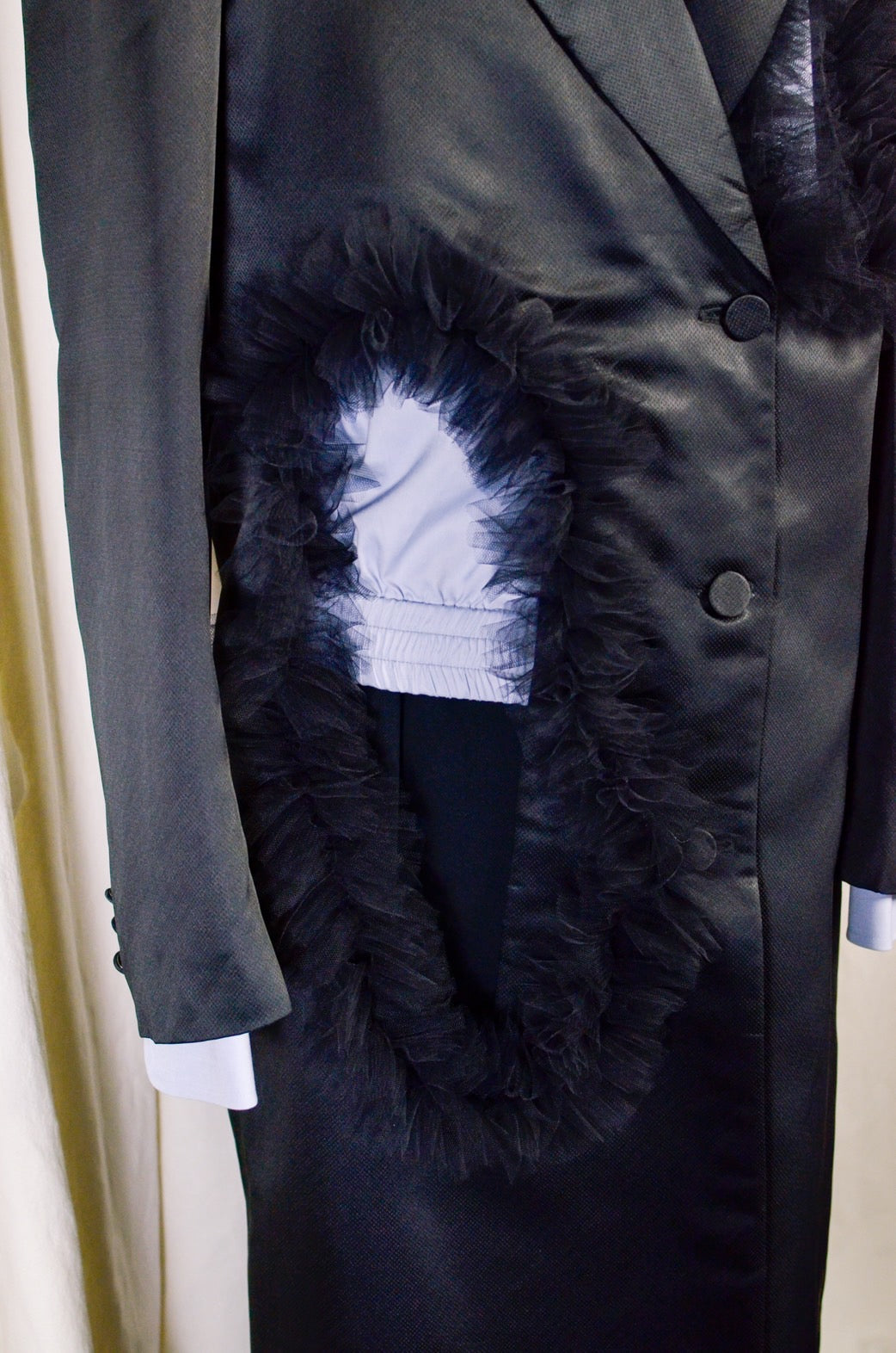 RE-036 / cutting frill coat【C】