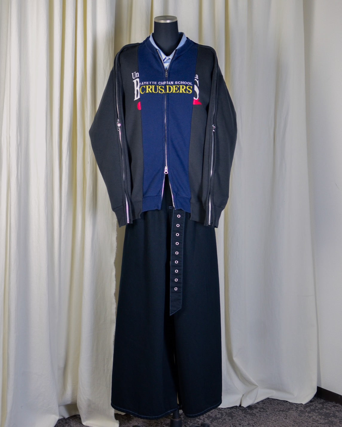 WL-018 / 3zip docking sweat 【A】
