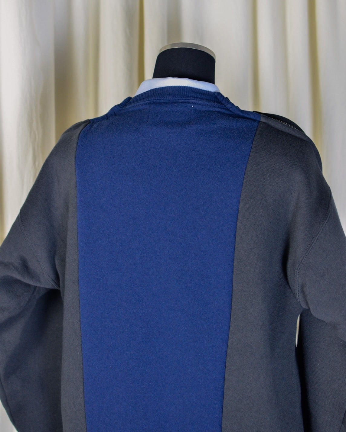 WL-018 / 3zip docking sweat 【A】
