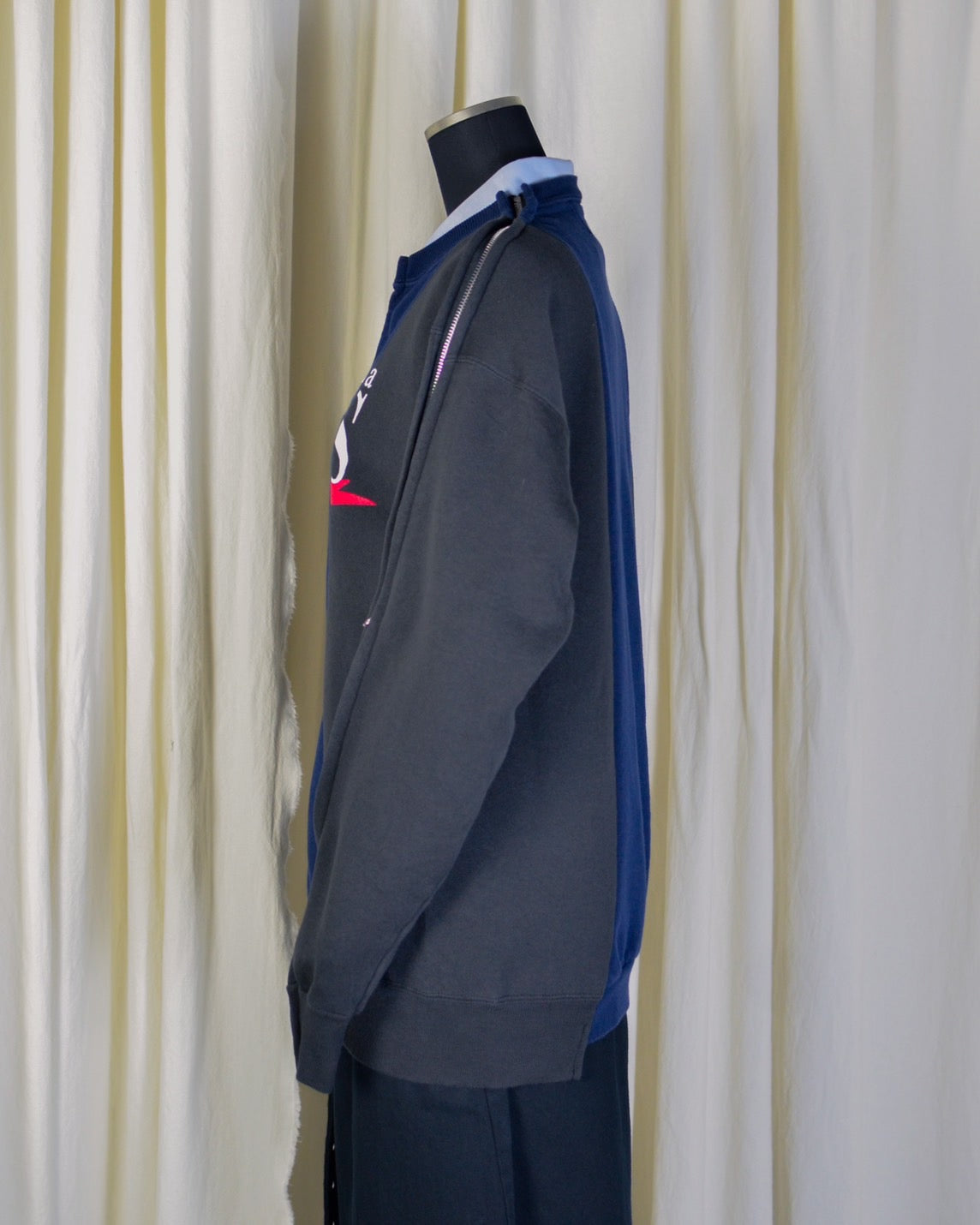 WL-018 / 3zip docking sweat 【A】