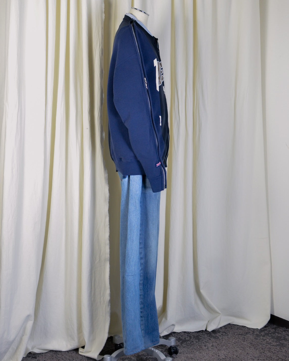 WL-018 / 3zip docking sweat【C】