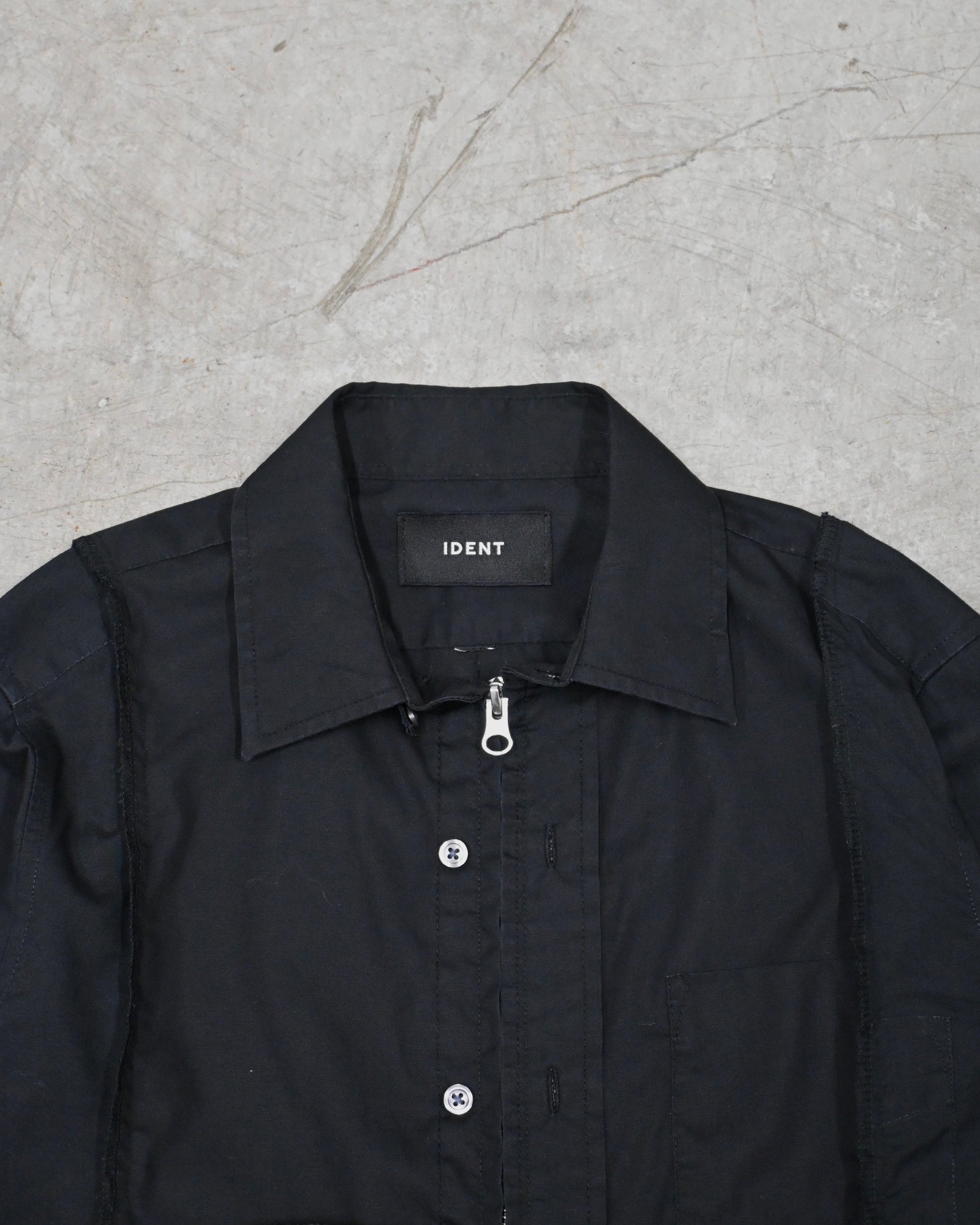 ID26-019-01-F / mirrored zip shirt【A】