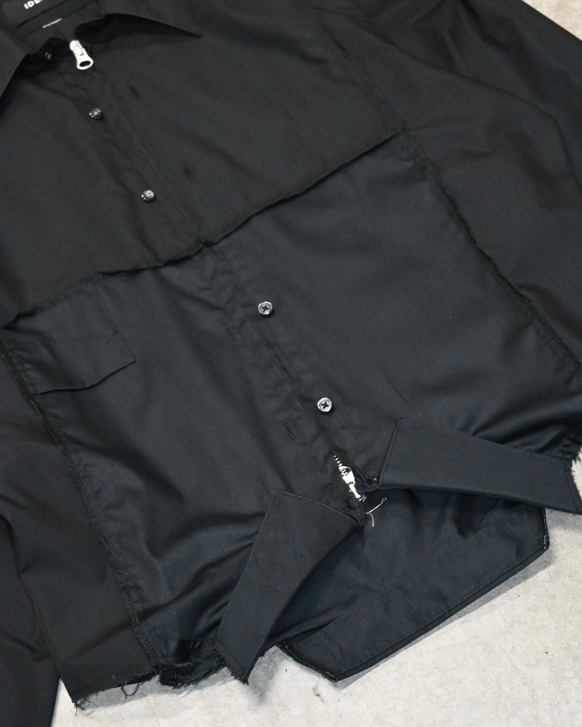 ID26-019-02-F / mirrored zip shirt【B】