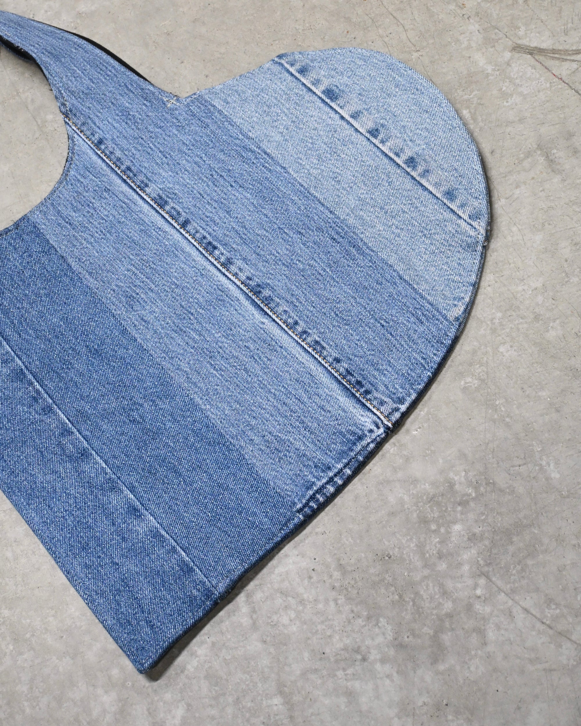 ID26-034-F /  denim heart bag【E】