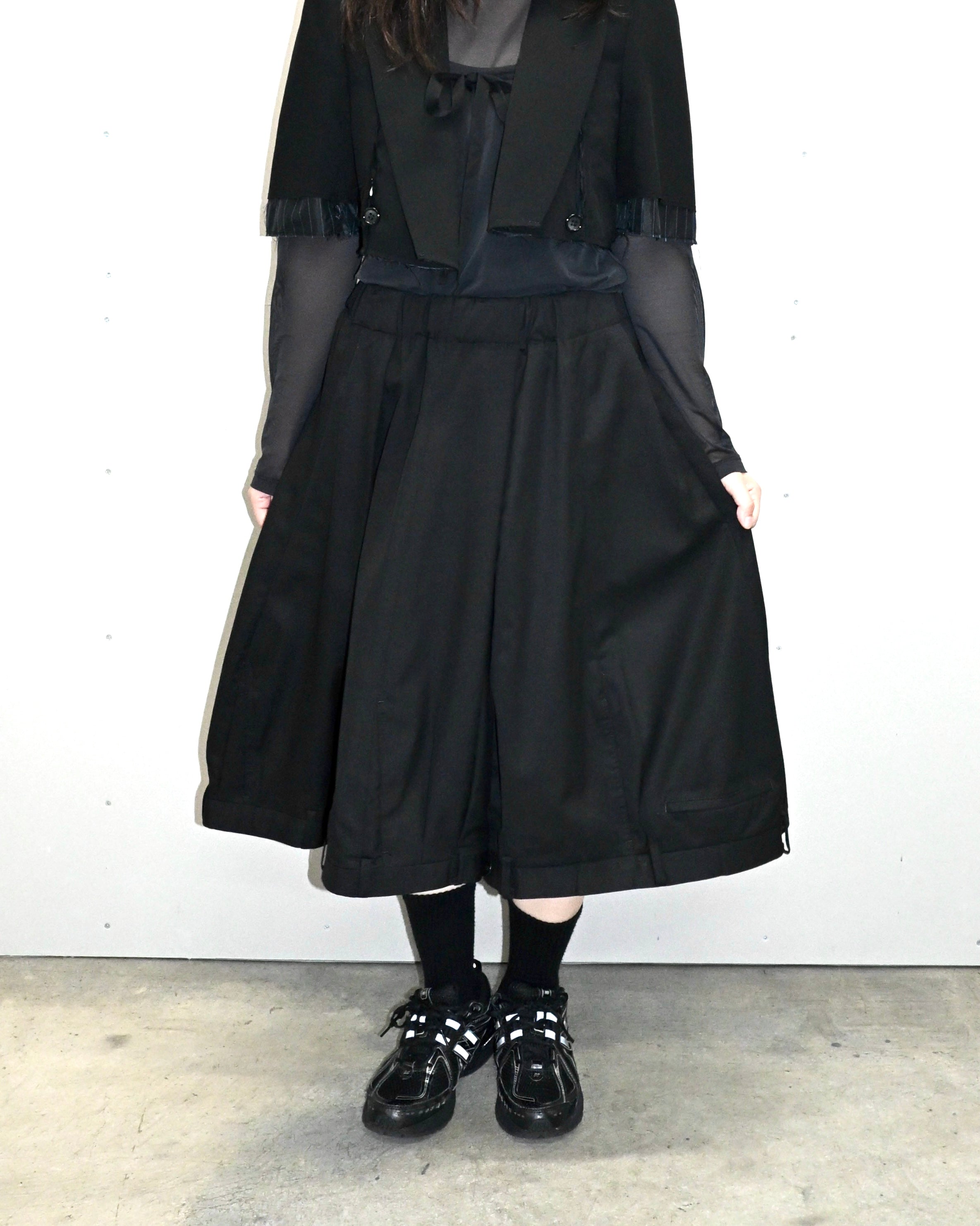 ID26–005-01-F / rebuild slacks skirt【A】