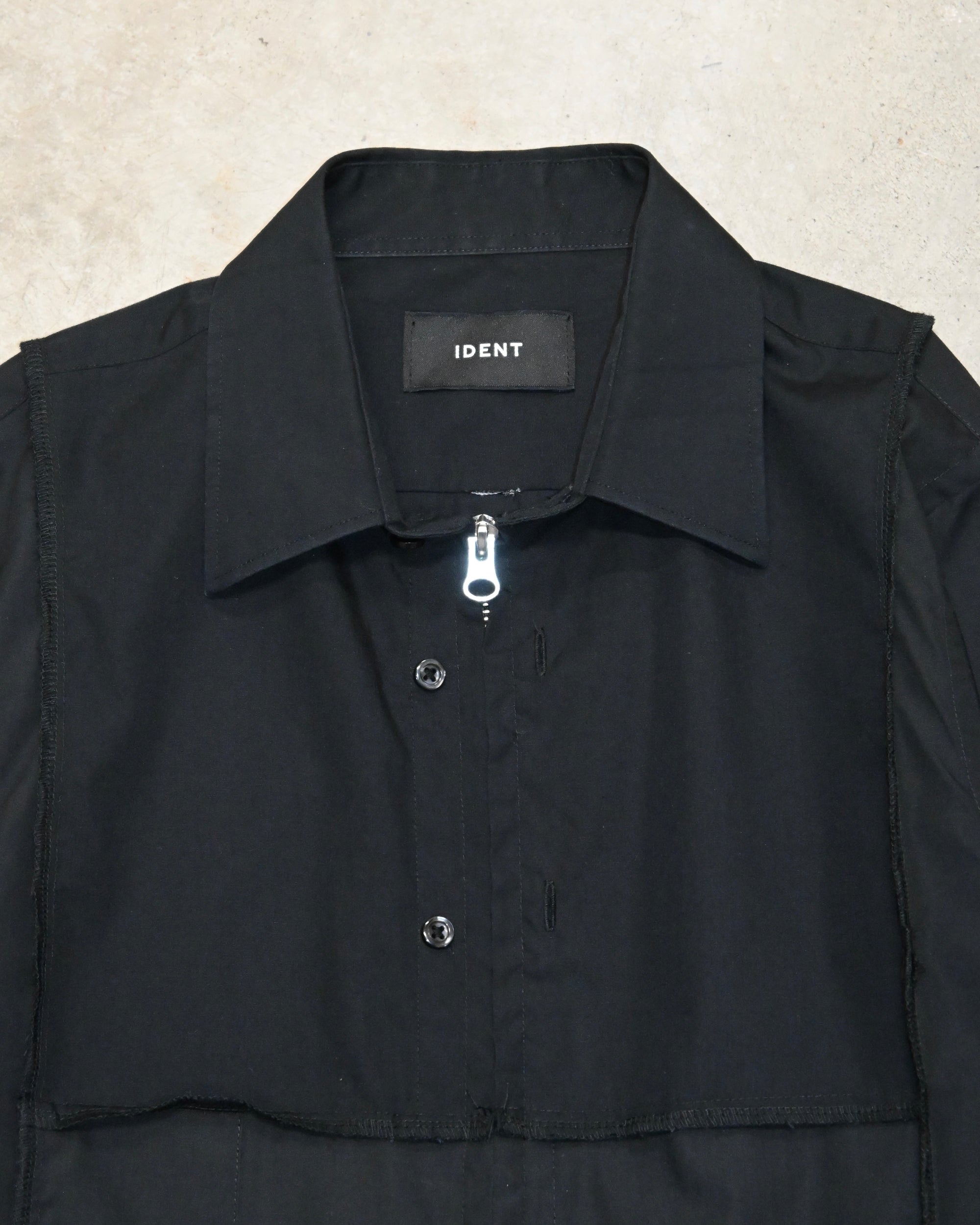 ID26-019-02-F / mirrored zip shirt 【C】