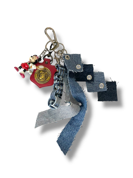 ID25-012 / denim key charm【D】