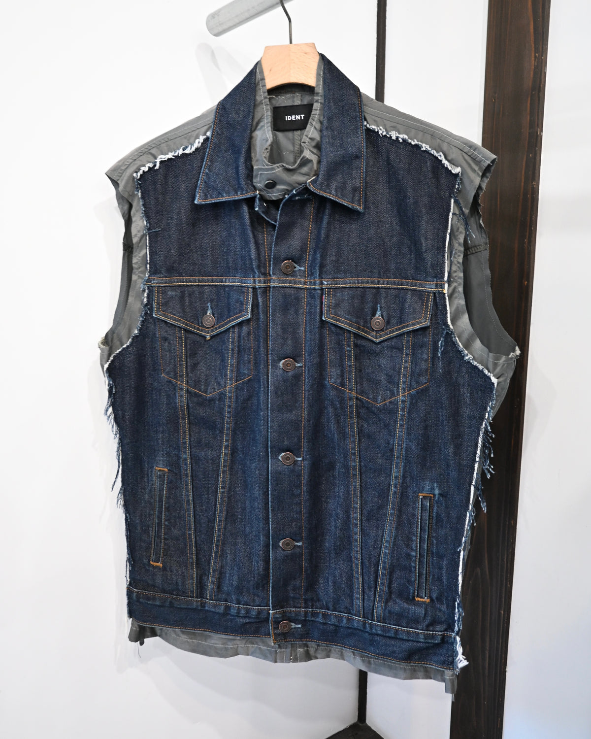 ID26-056-F / fake layered work vest【B】