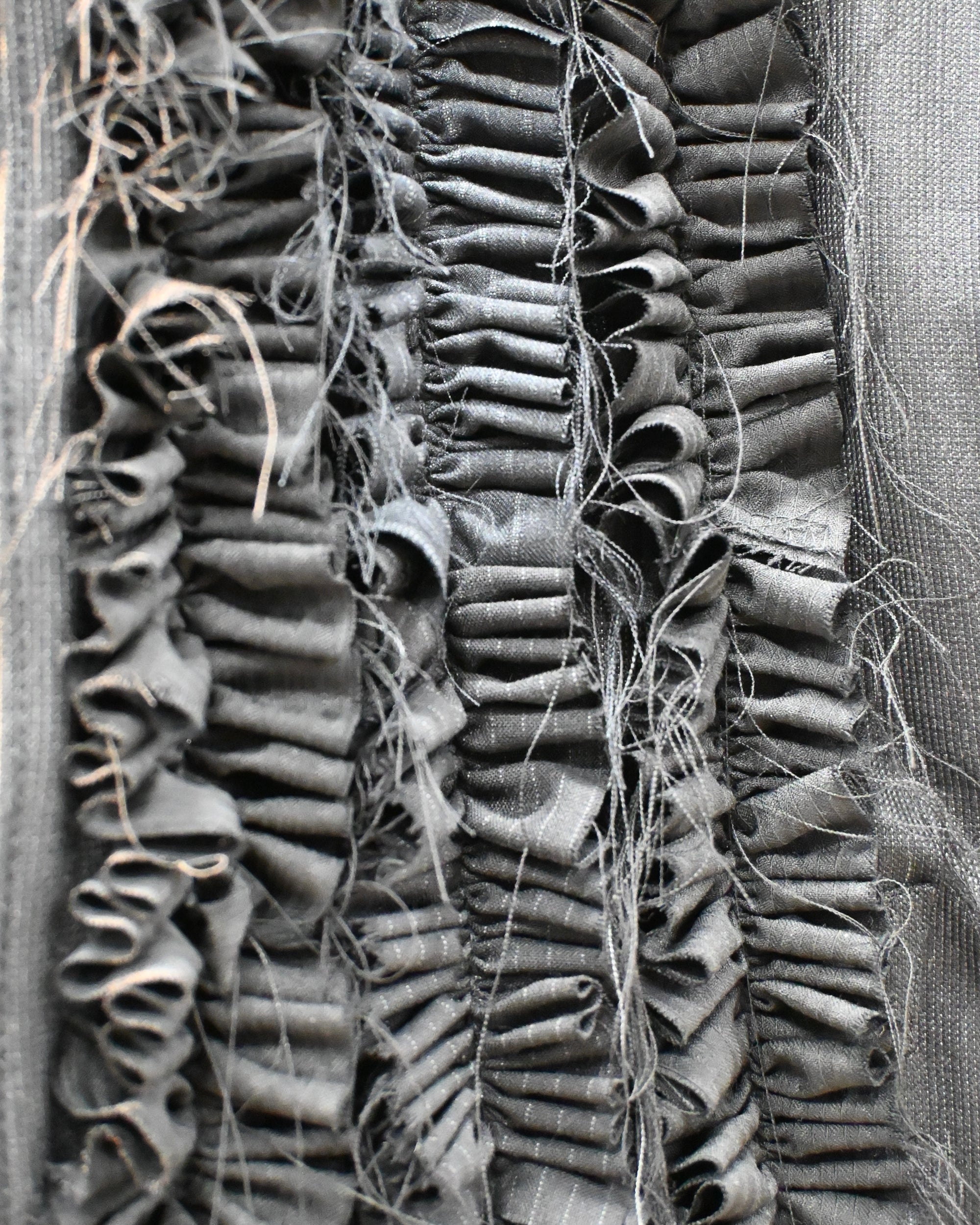ID26-032-01-F / tailored frill vest【A】