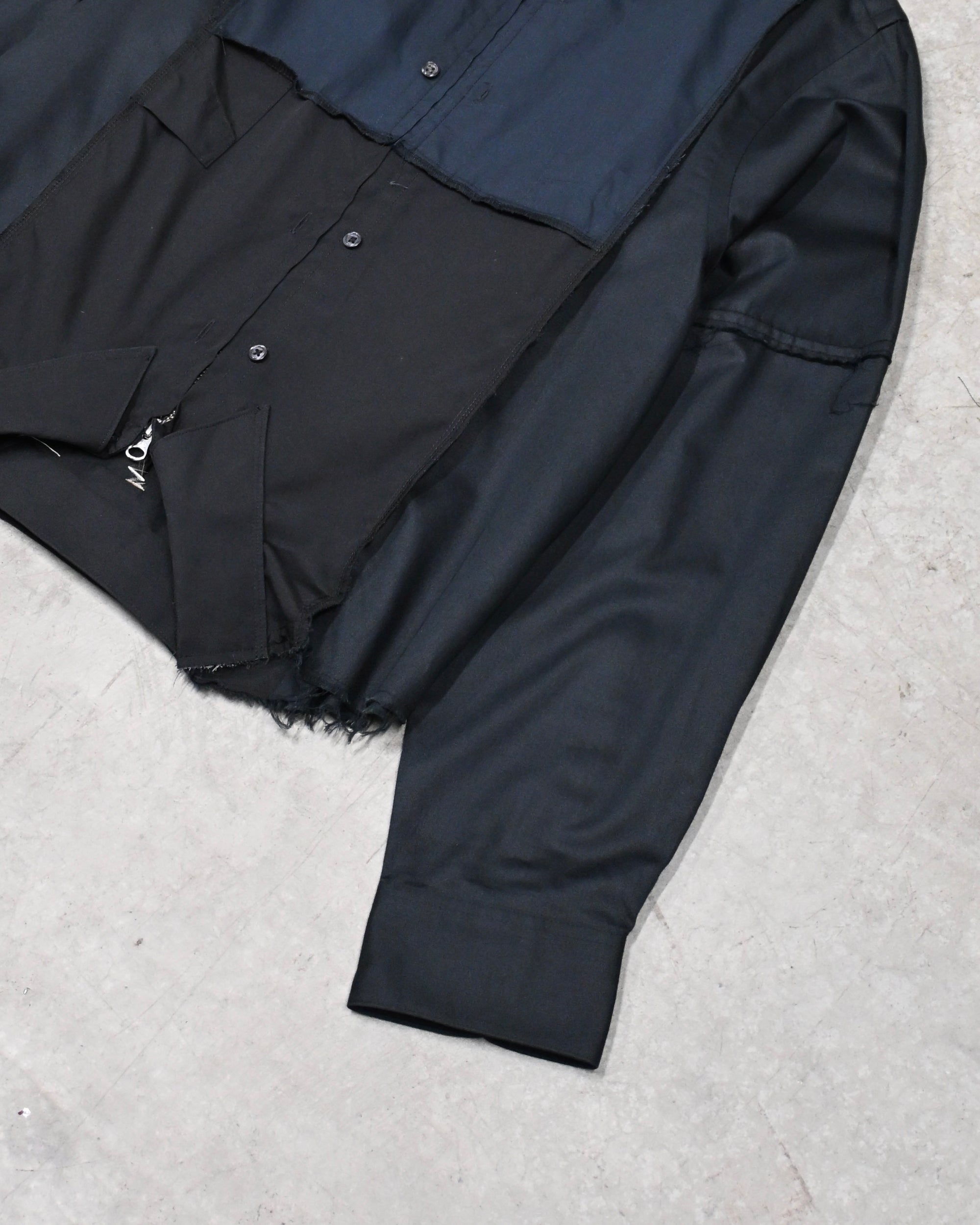 ID26-019-02-F / mirrored zip shirt【A】