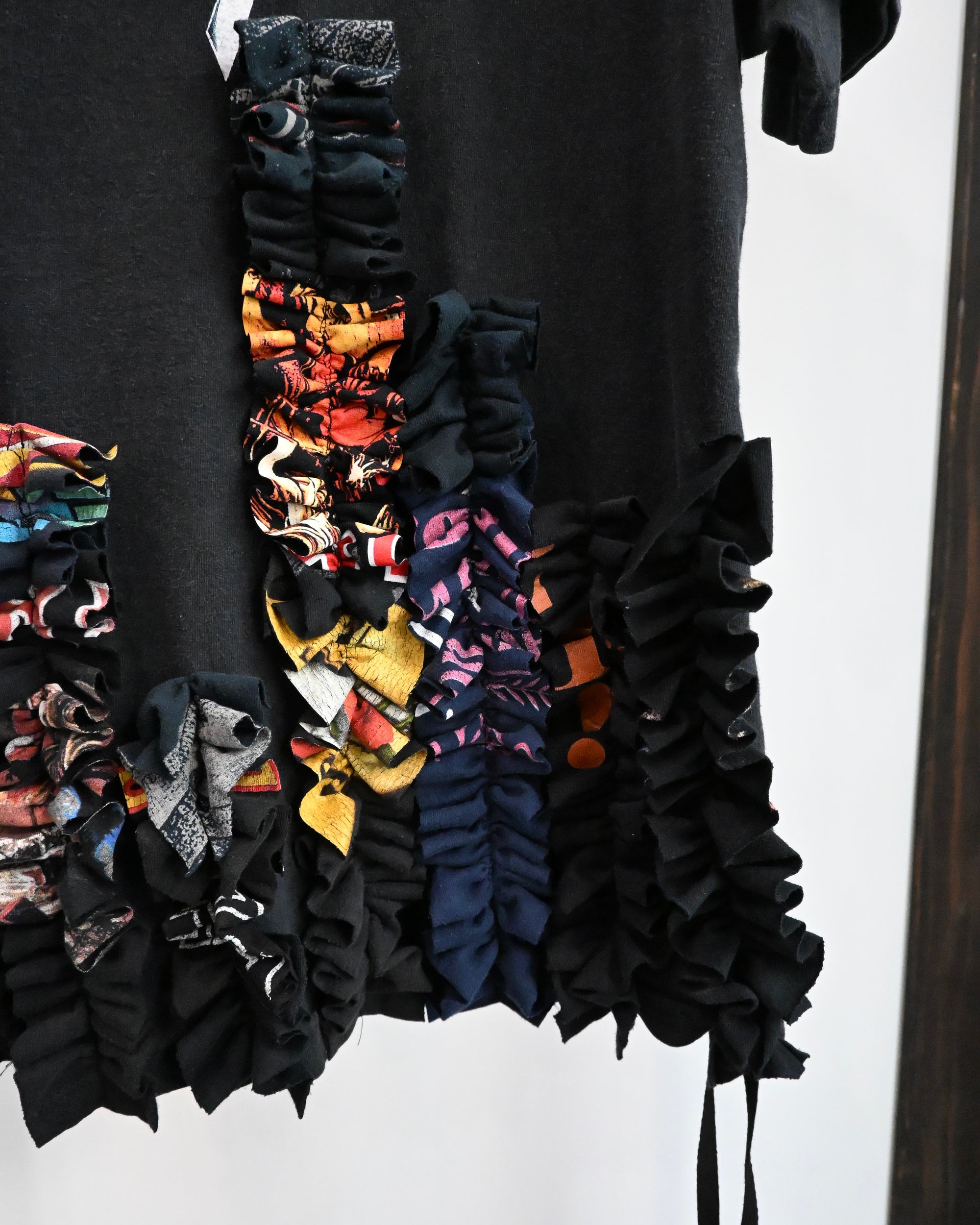 ID26−023-F / gather string frill tee【A】