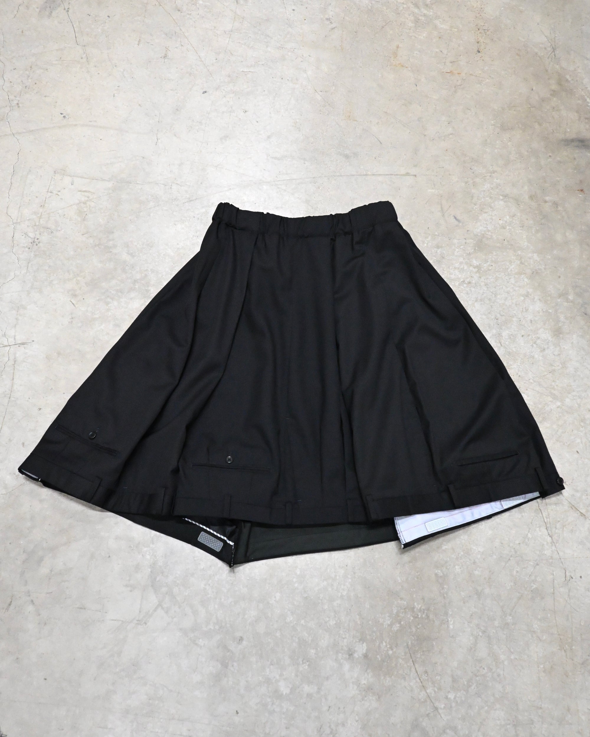 ID26–005-01-F / rebuild slacks skirt【A】
