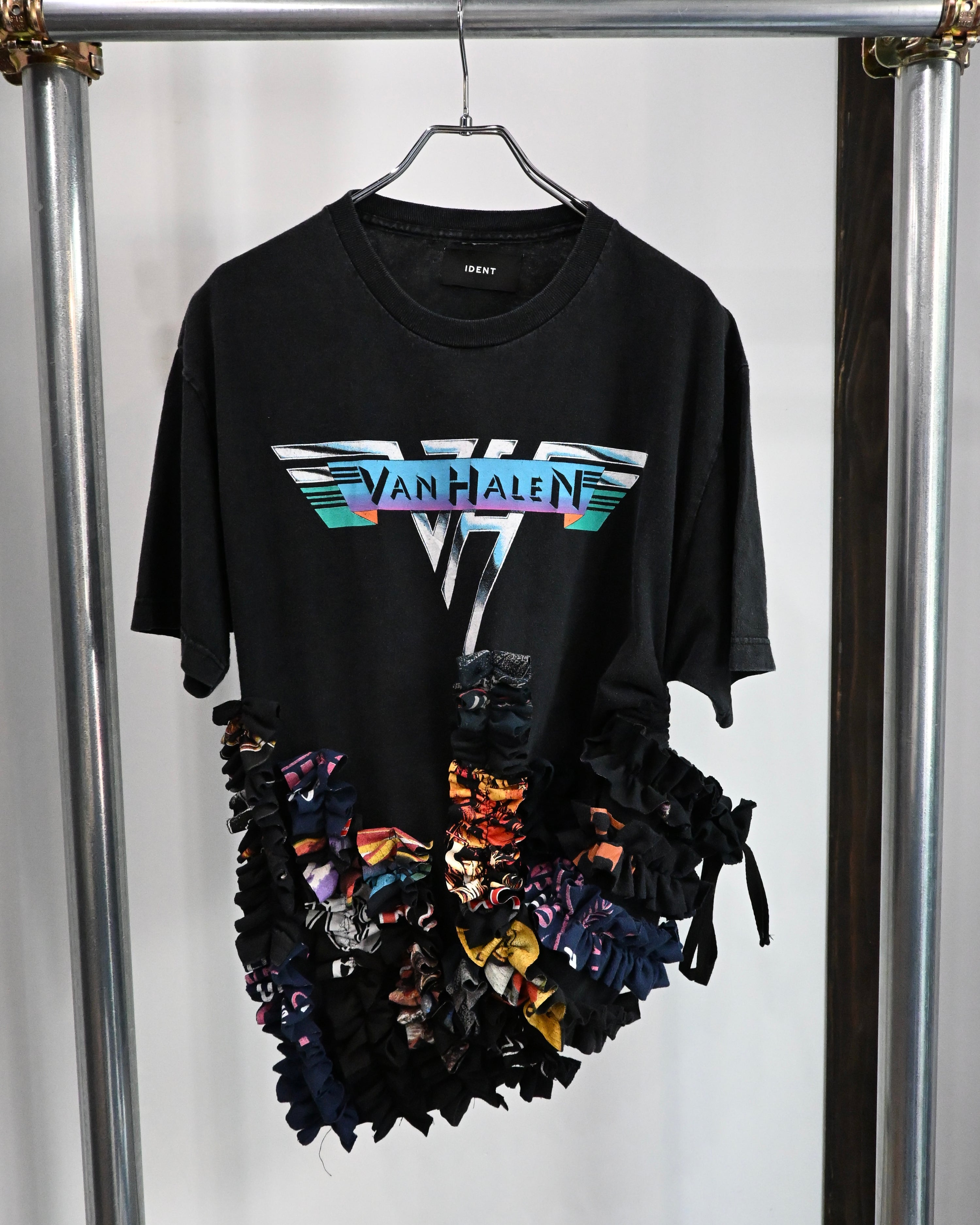 ID26−023-F / gather string frill tee【A】