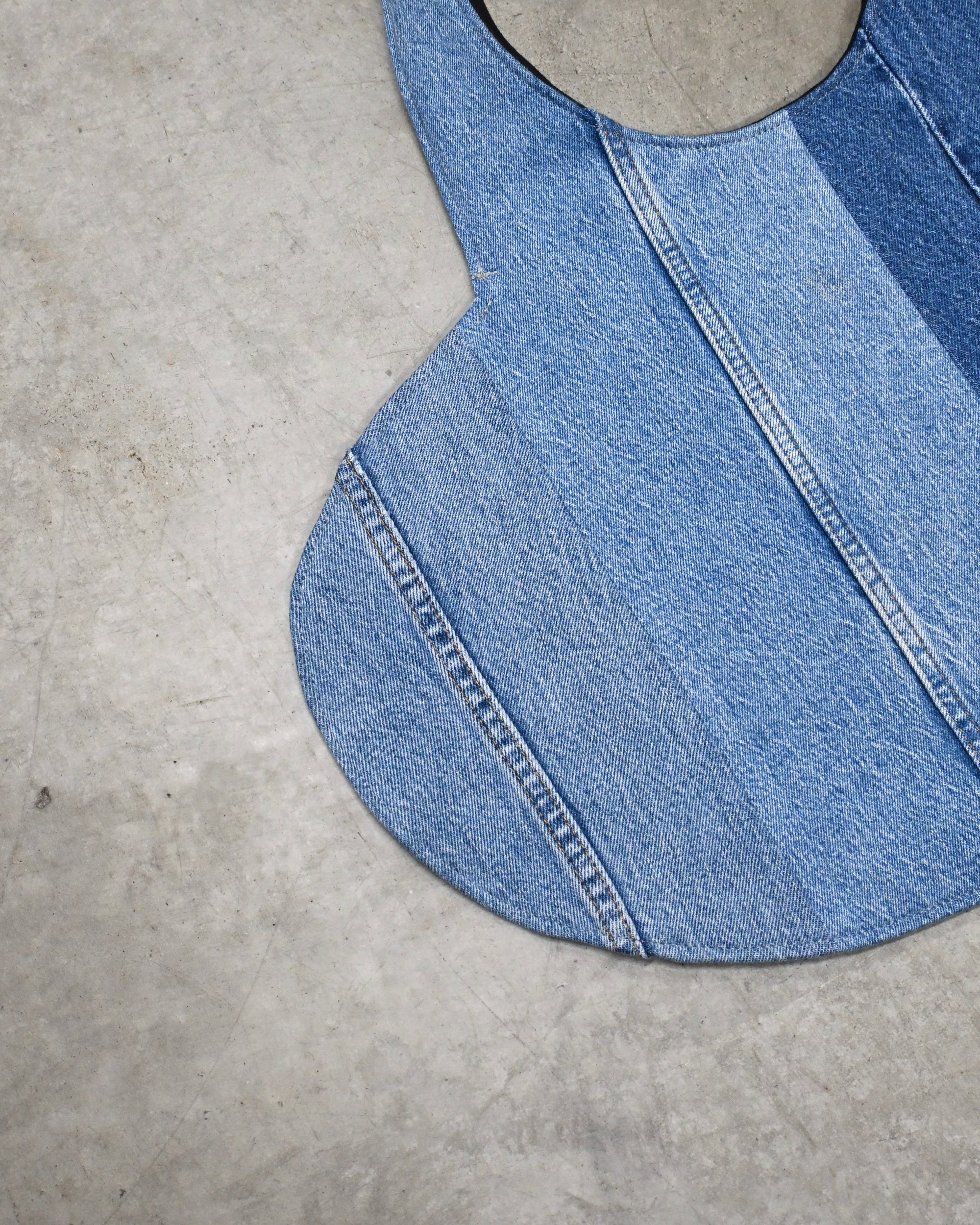 ID26-034-F /  denim heart bag【C】