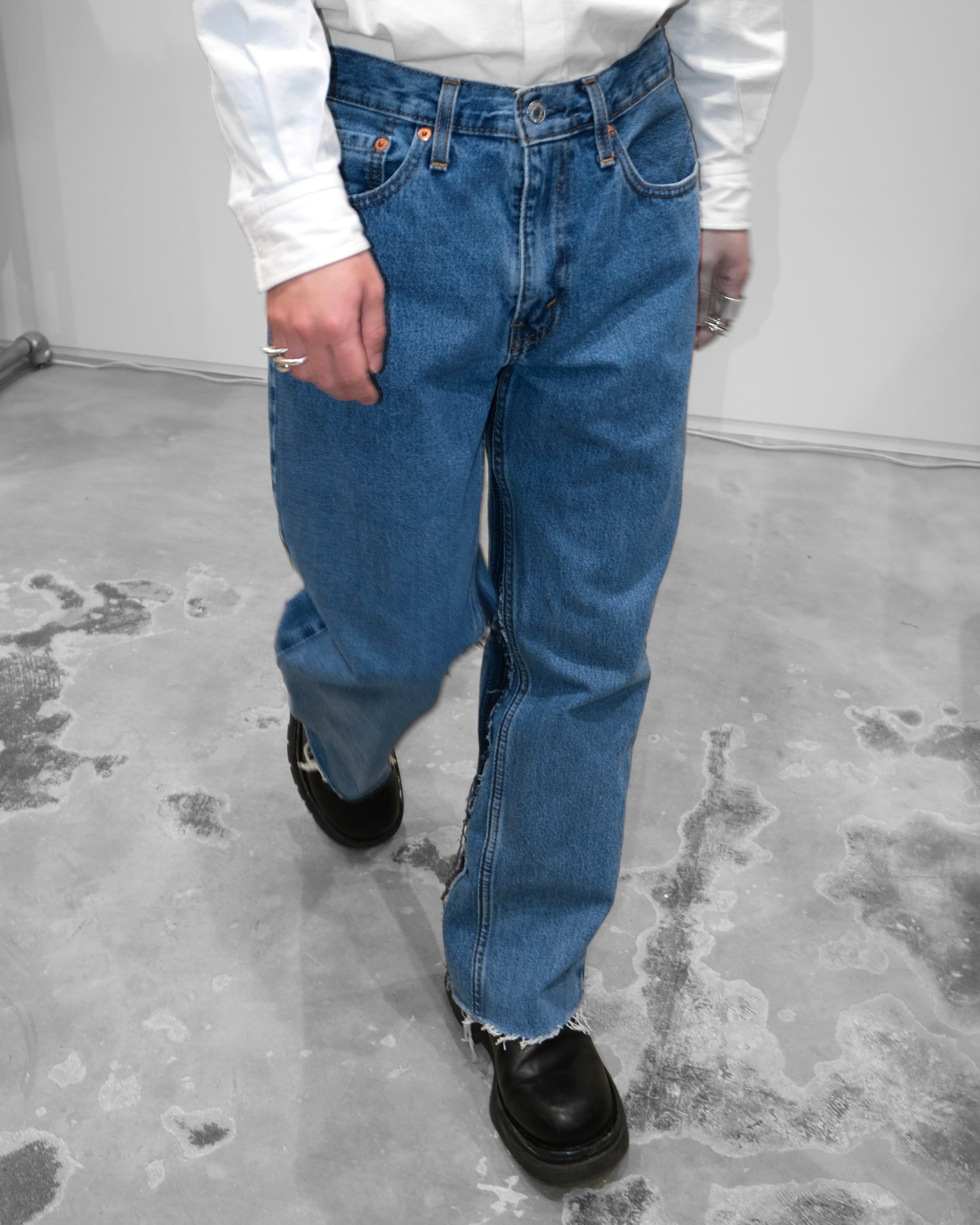 ID26-009-F / cut off straight denim【A】