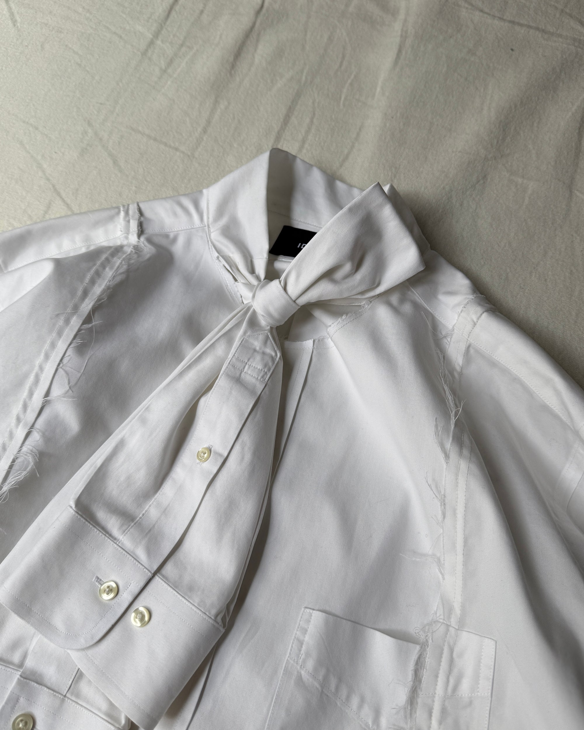 ID26-004-F / docking ribbon shirt【B】