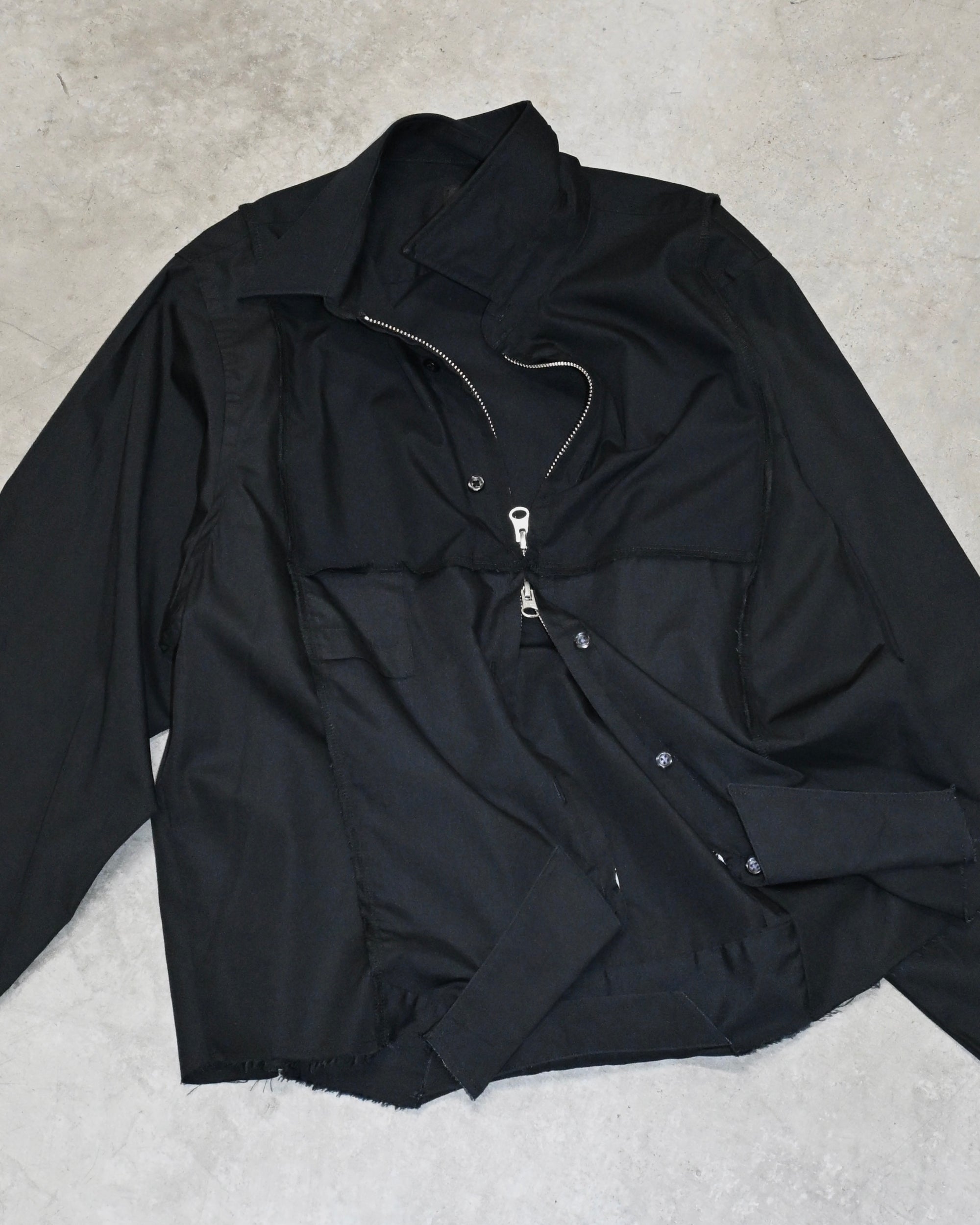 ID26-019-02-F / mirrored zip shirt 【C】