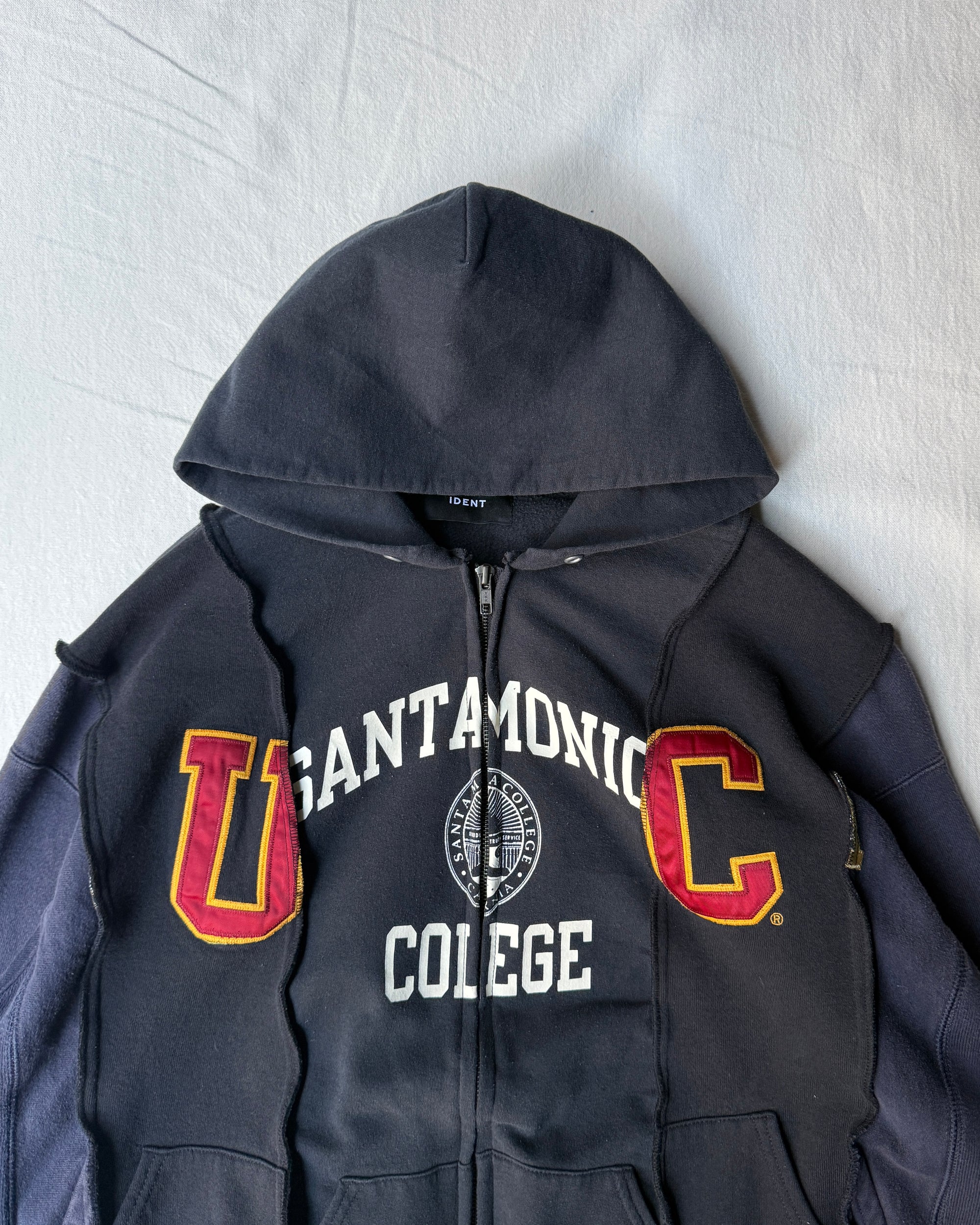 ID25-031-F / rebuild zip hoodie【A】