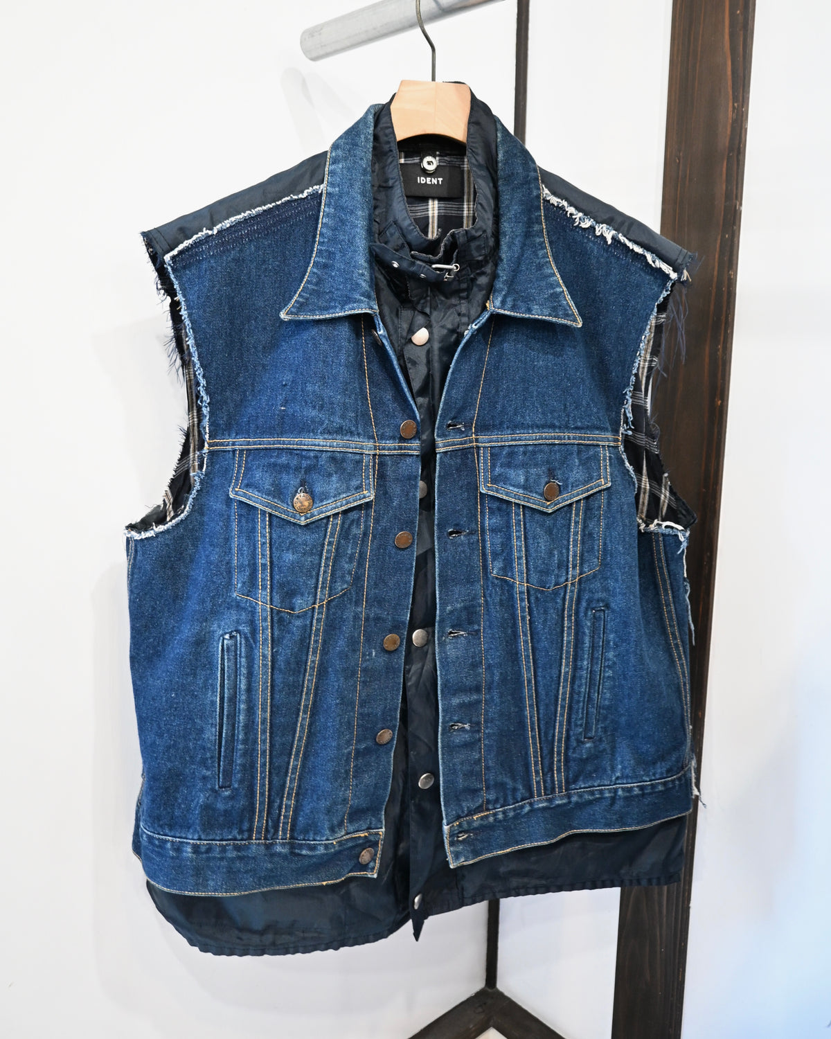 ID26-056-F / fake layered work vest【A】