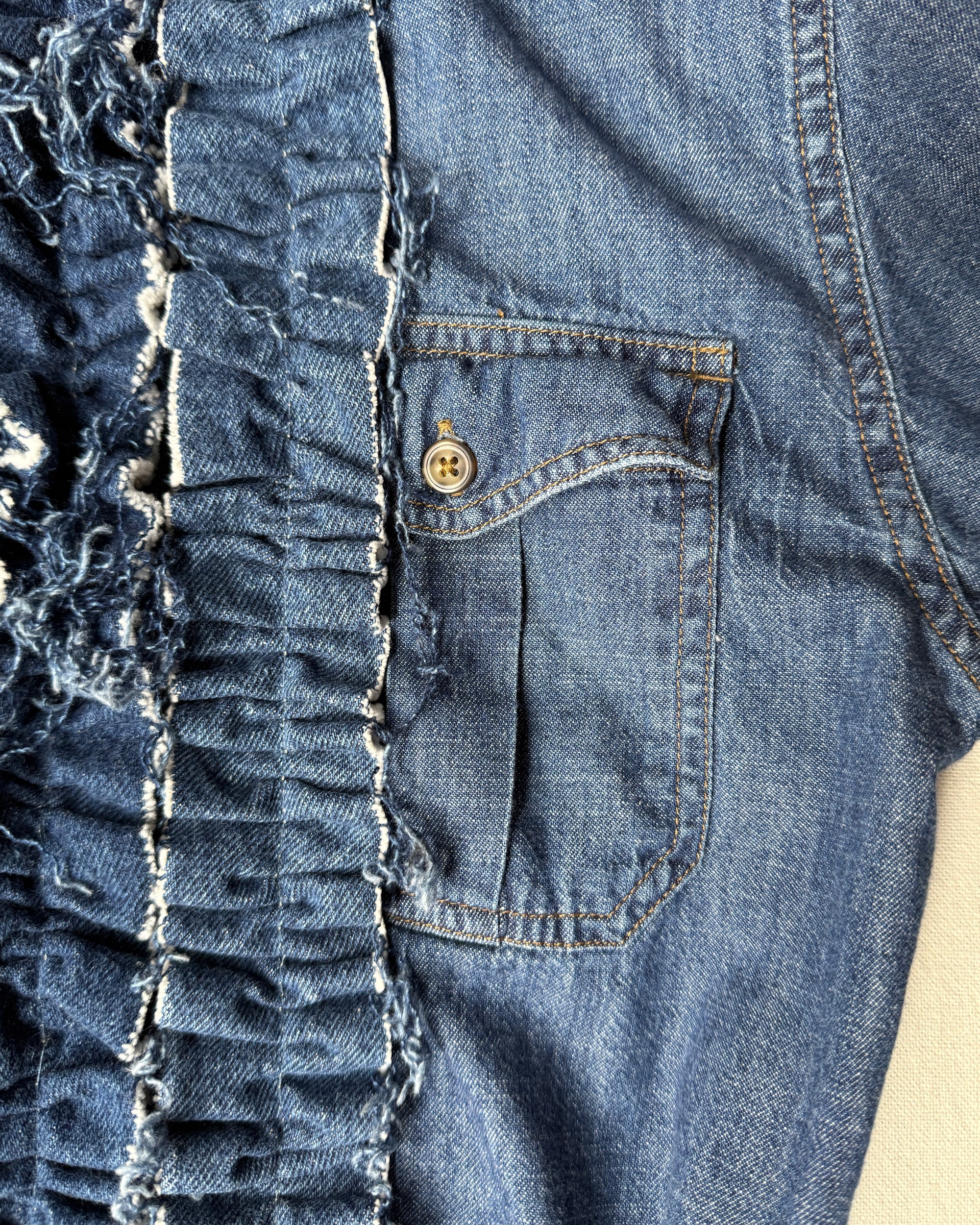 ID25-001-01-F / denim frill shirt【D】