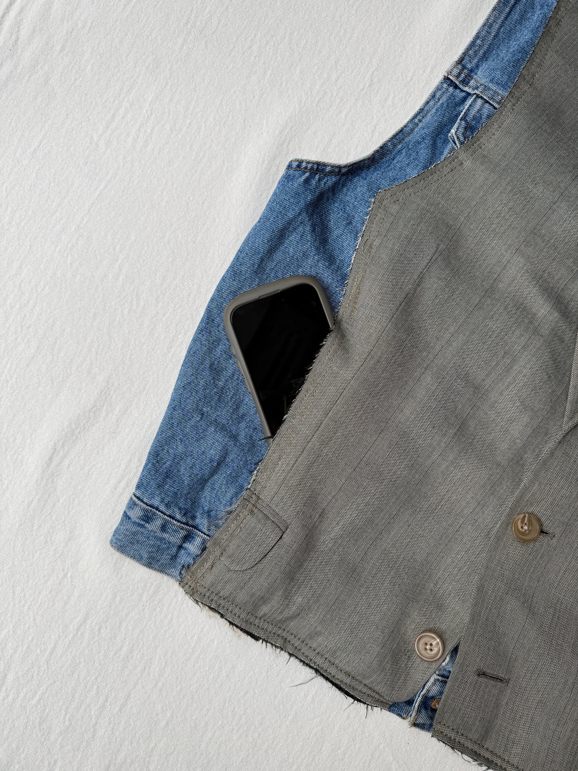 ID25-021 / hybrid layered vest【C】