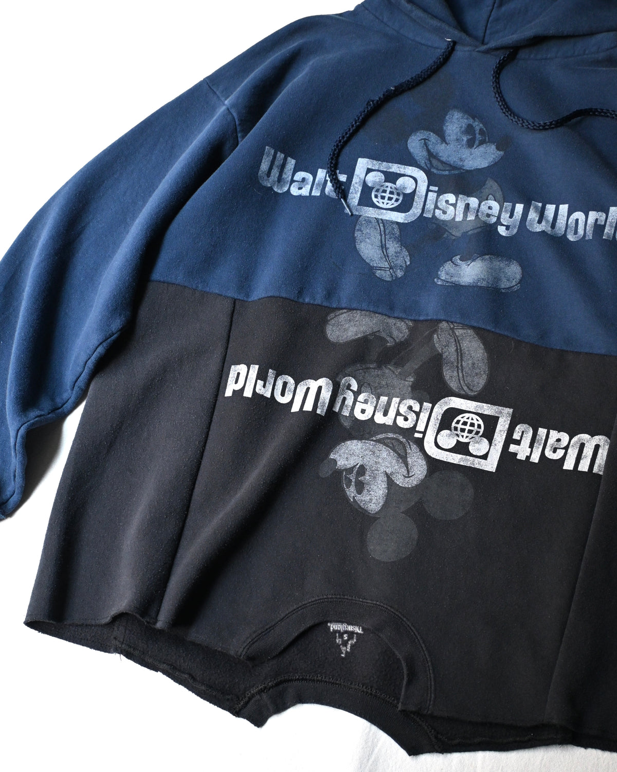 ID26-060-F / mirrored mickey sweat【C】