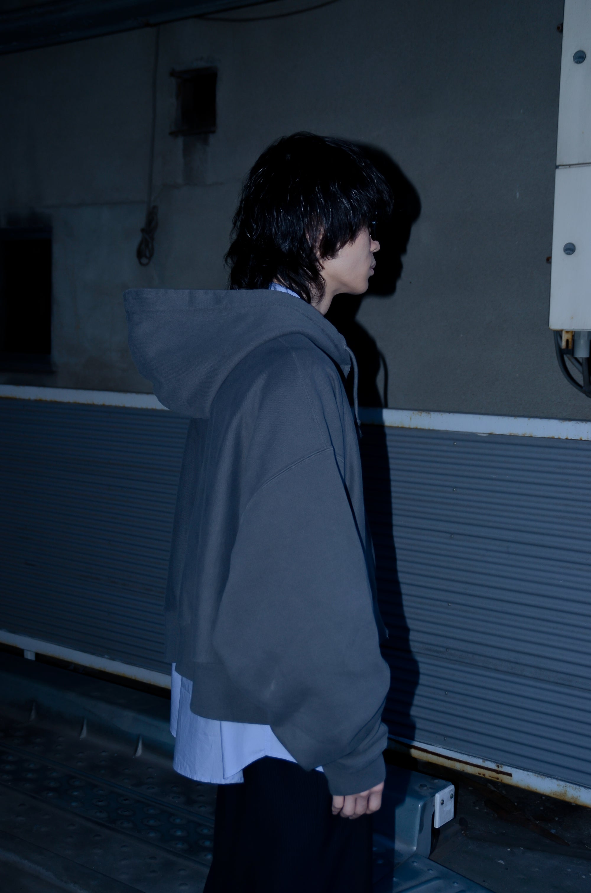 RE-033 / resized zip hoodie [A]
