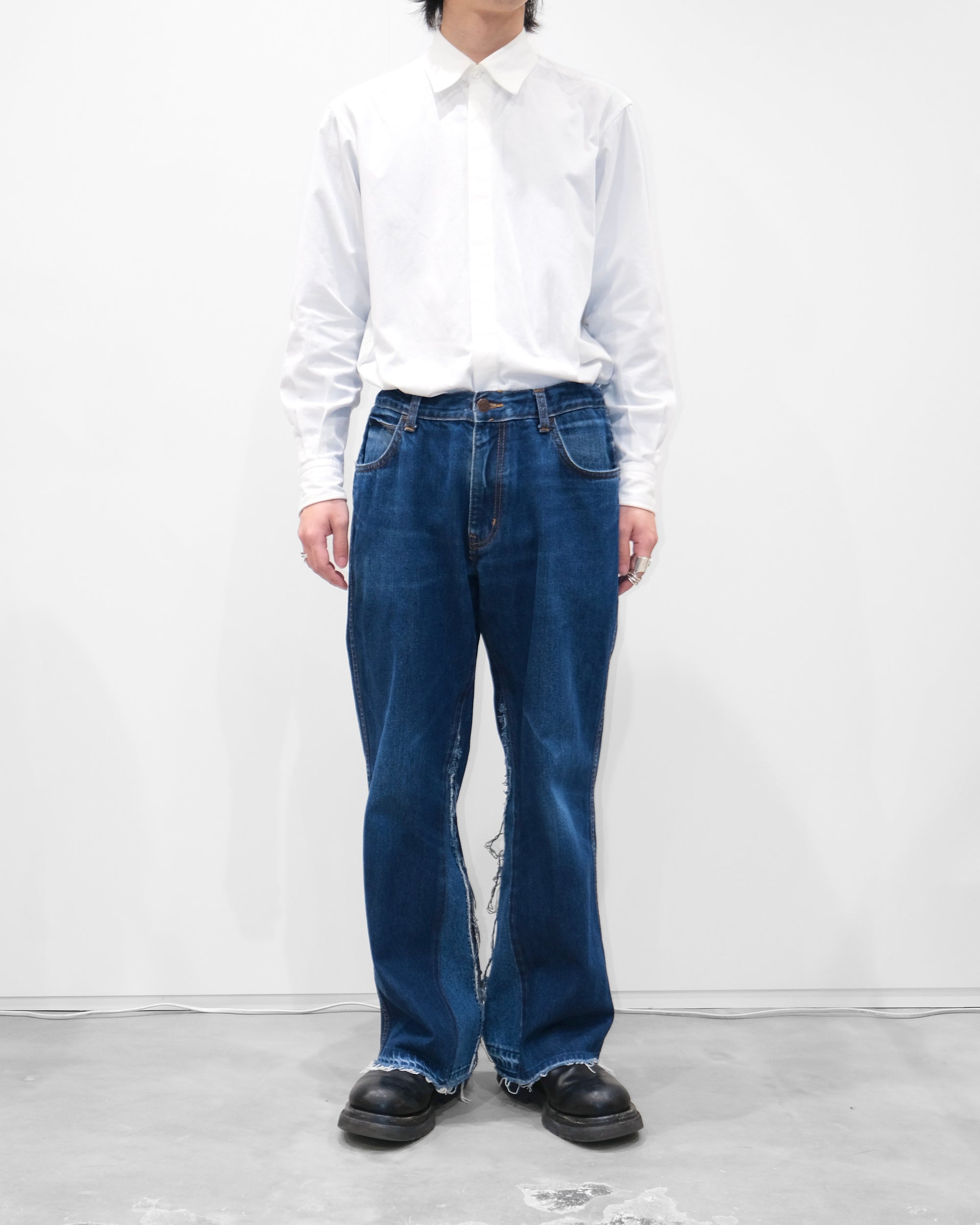 ID26-009-F / cut off straight denim【B】