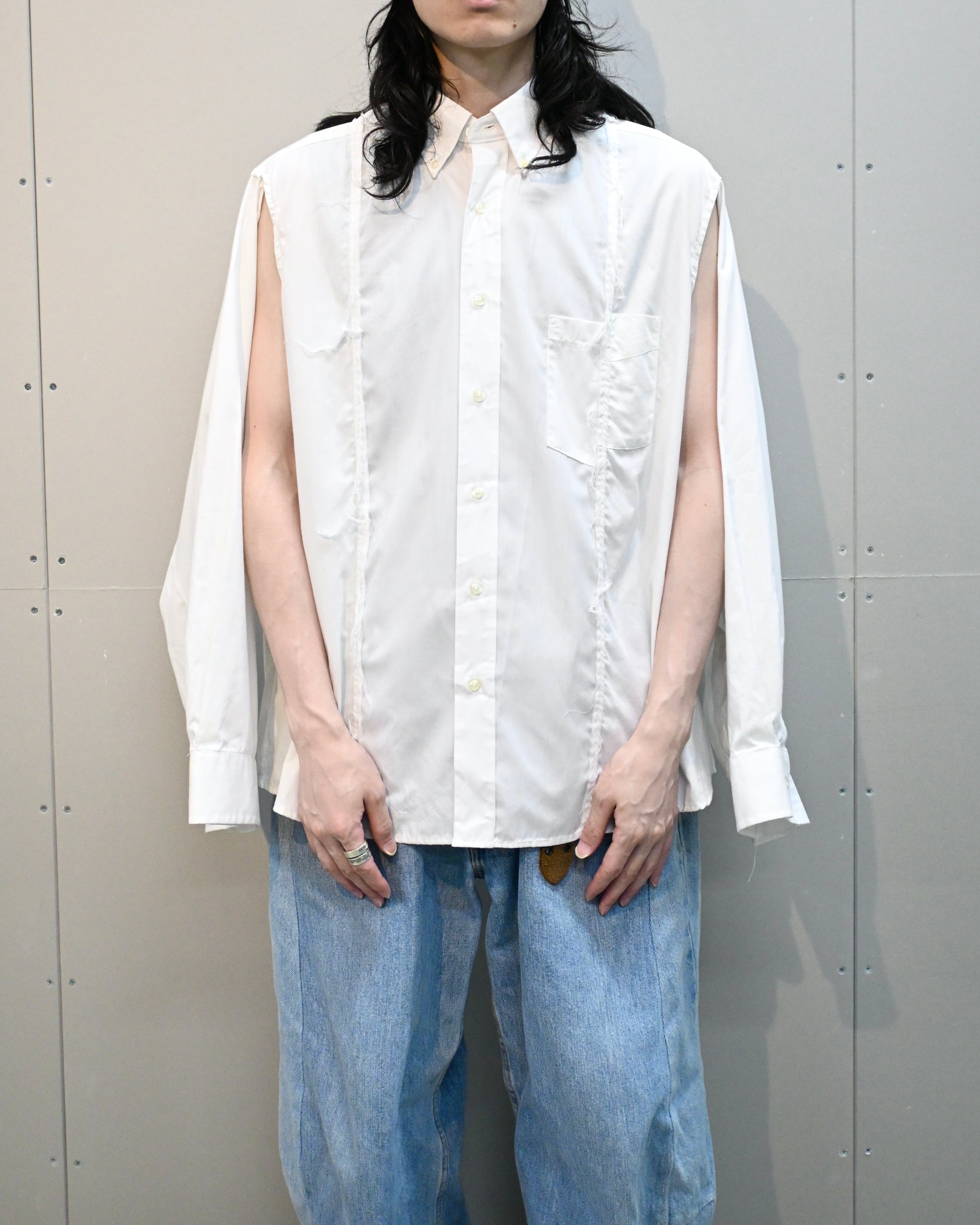 ID26-035-F / slit cape shirt【B】