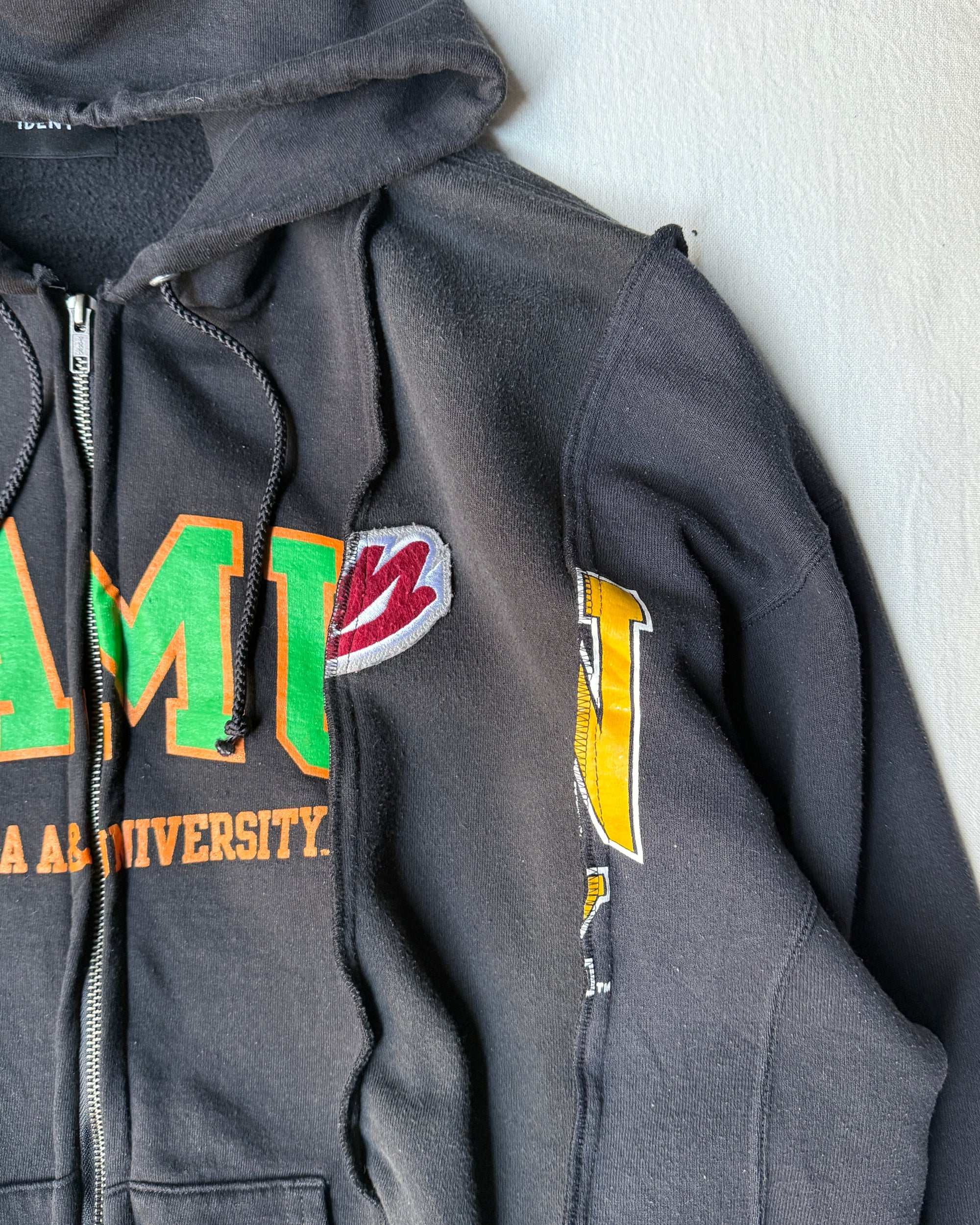 ID25-031-F / rebuild zip hoodie【C】