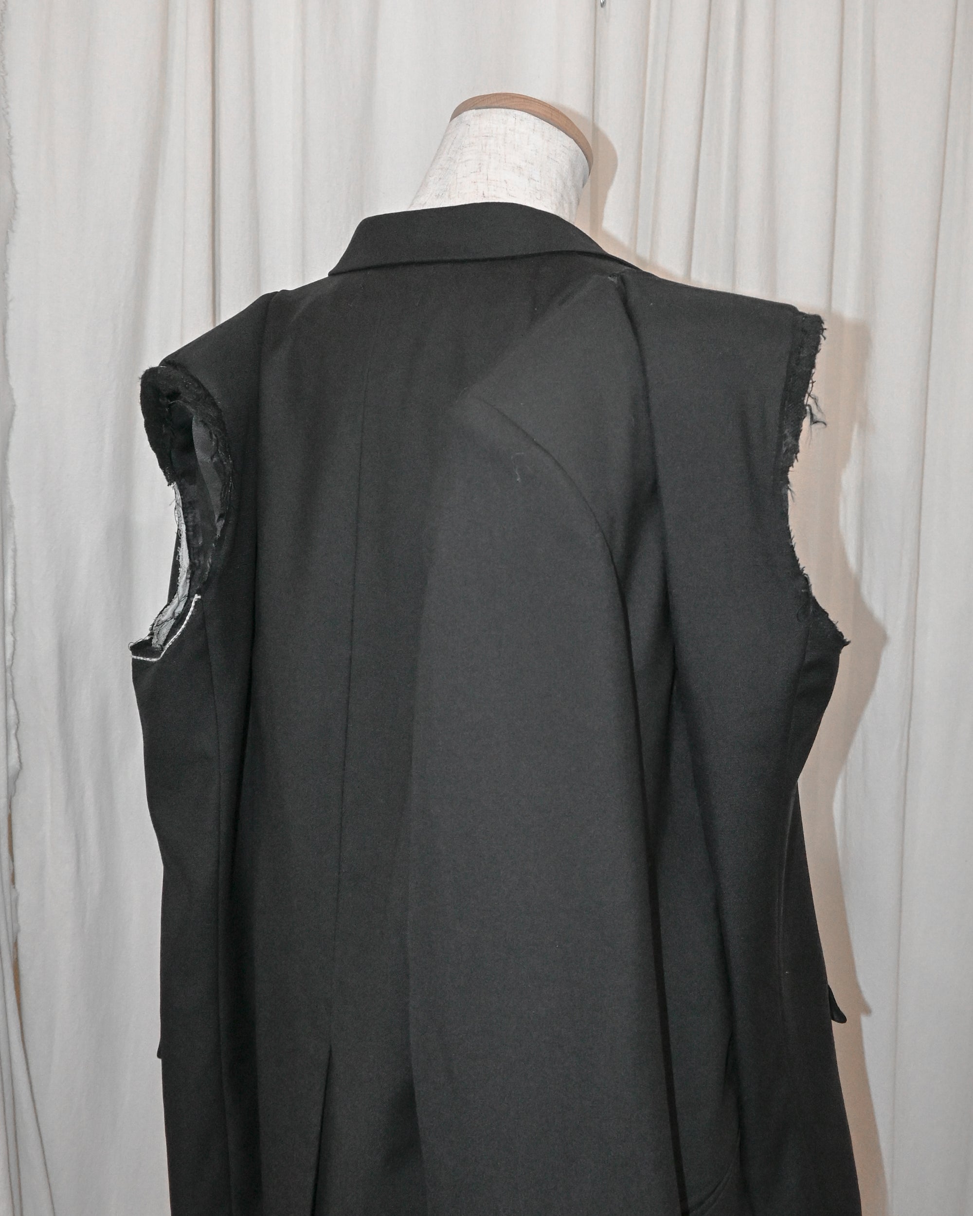 ID26-011-F / avant-garde tailored 【B】