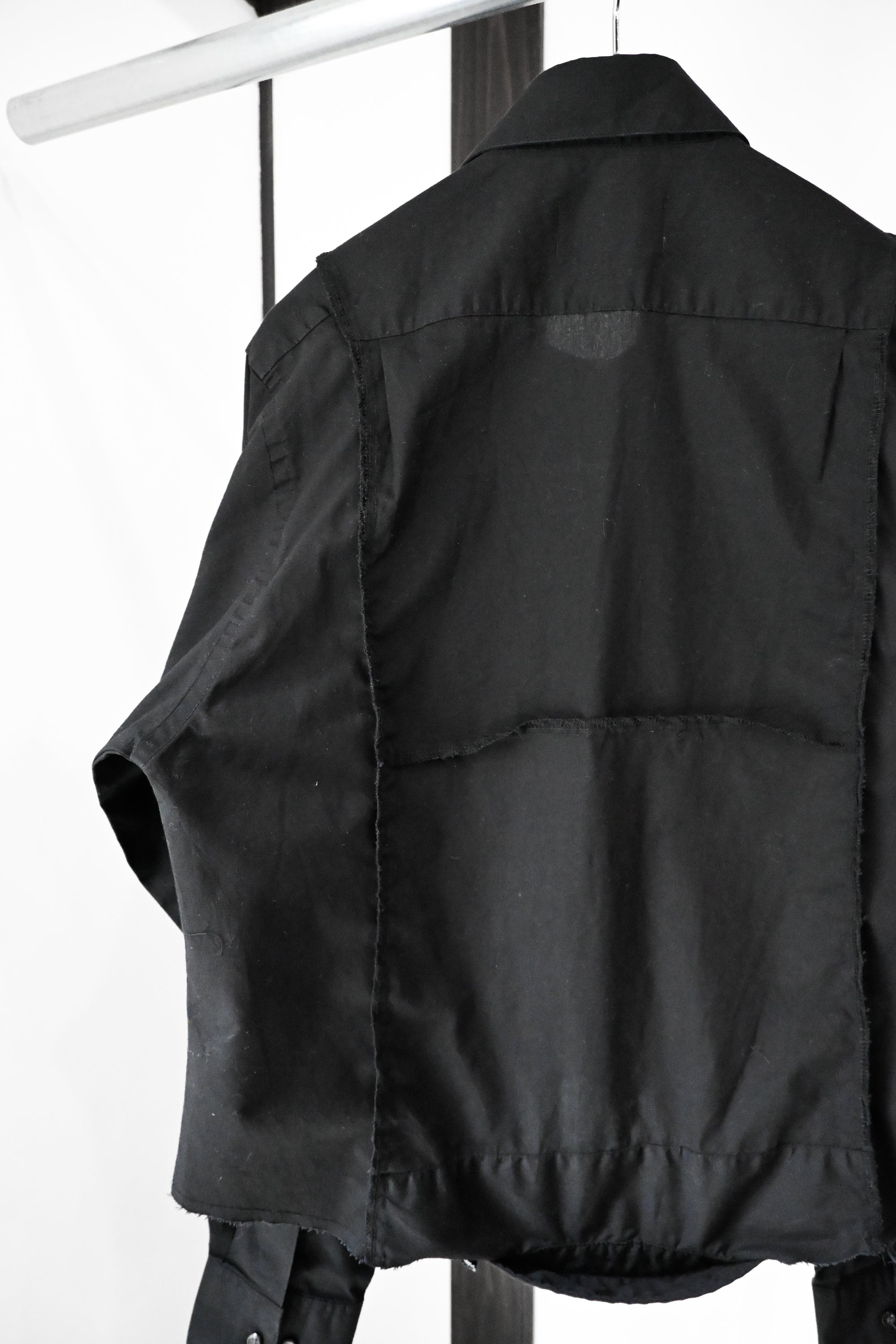 ID26−019-F / mirrored zip shirt【A】