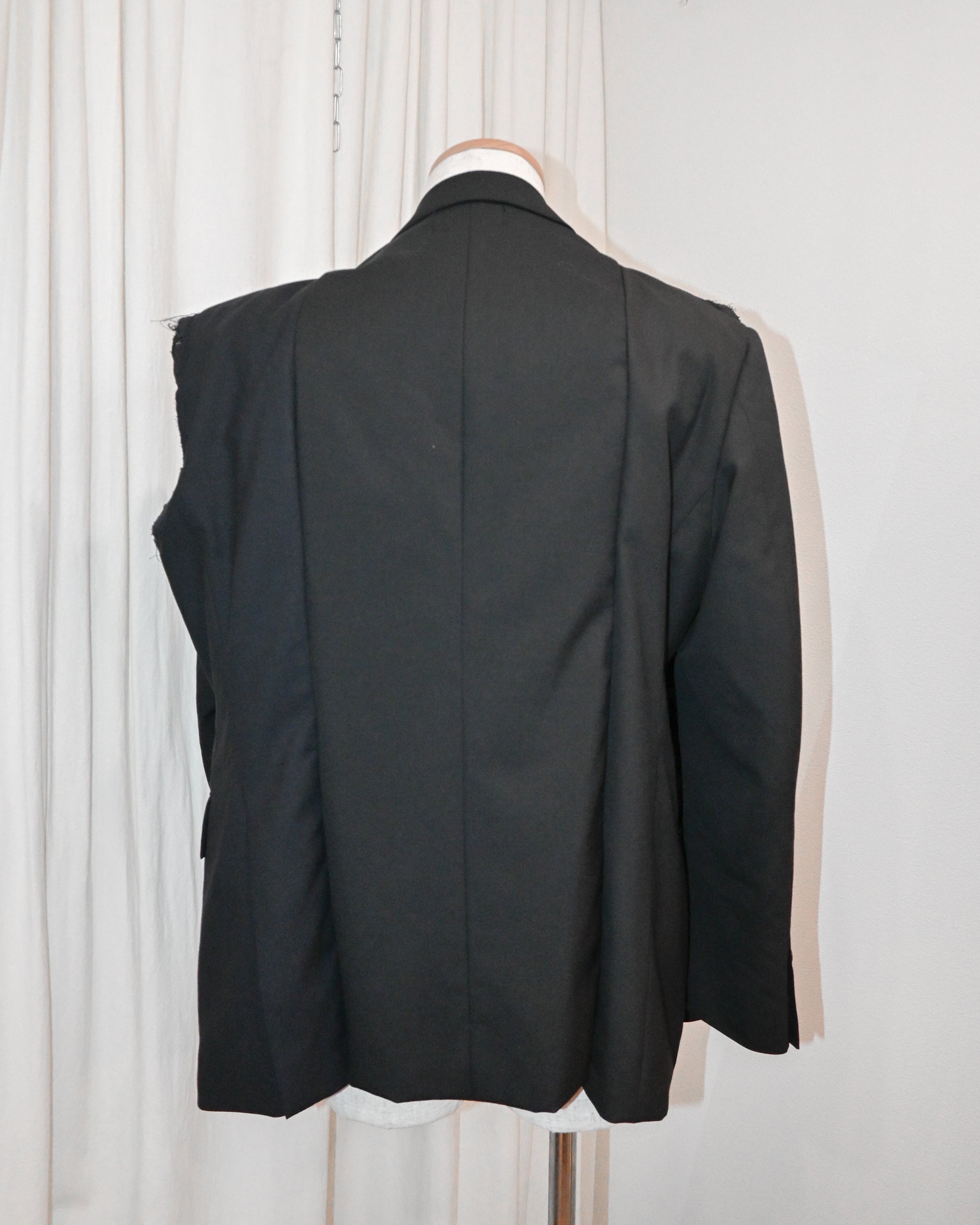 ID26-011-F / avant-garde tailored 【A】