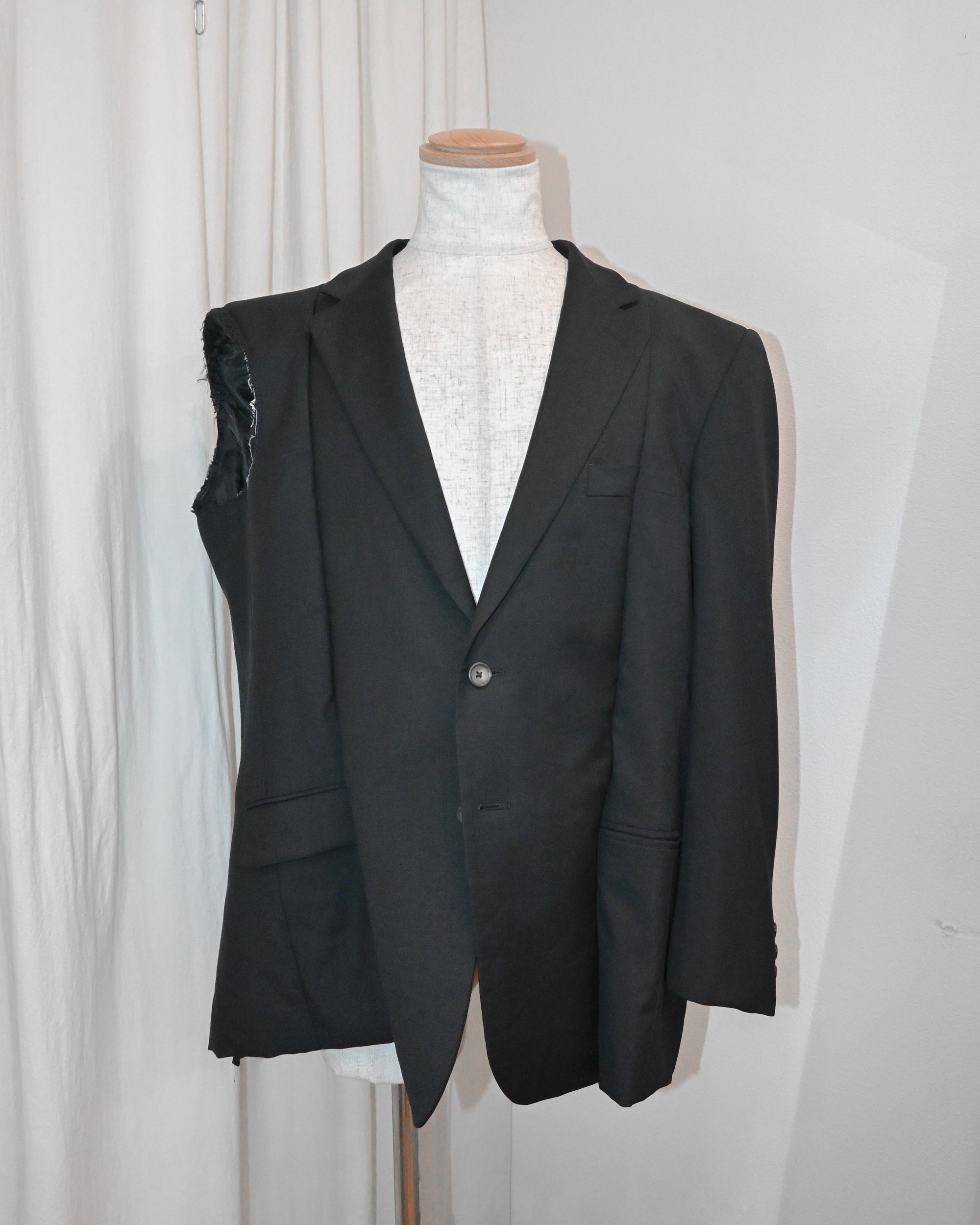 ID26-011-F / avant-garde tailored 【B】