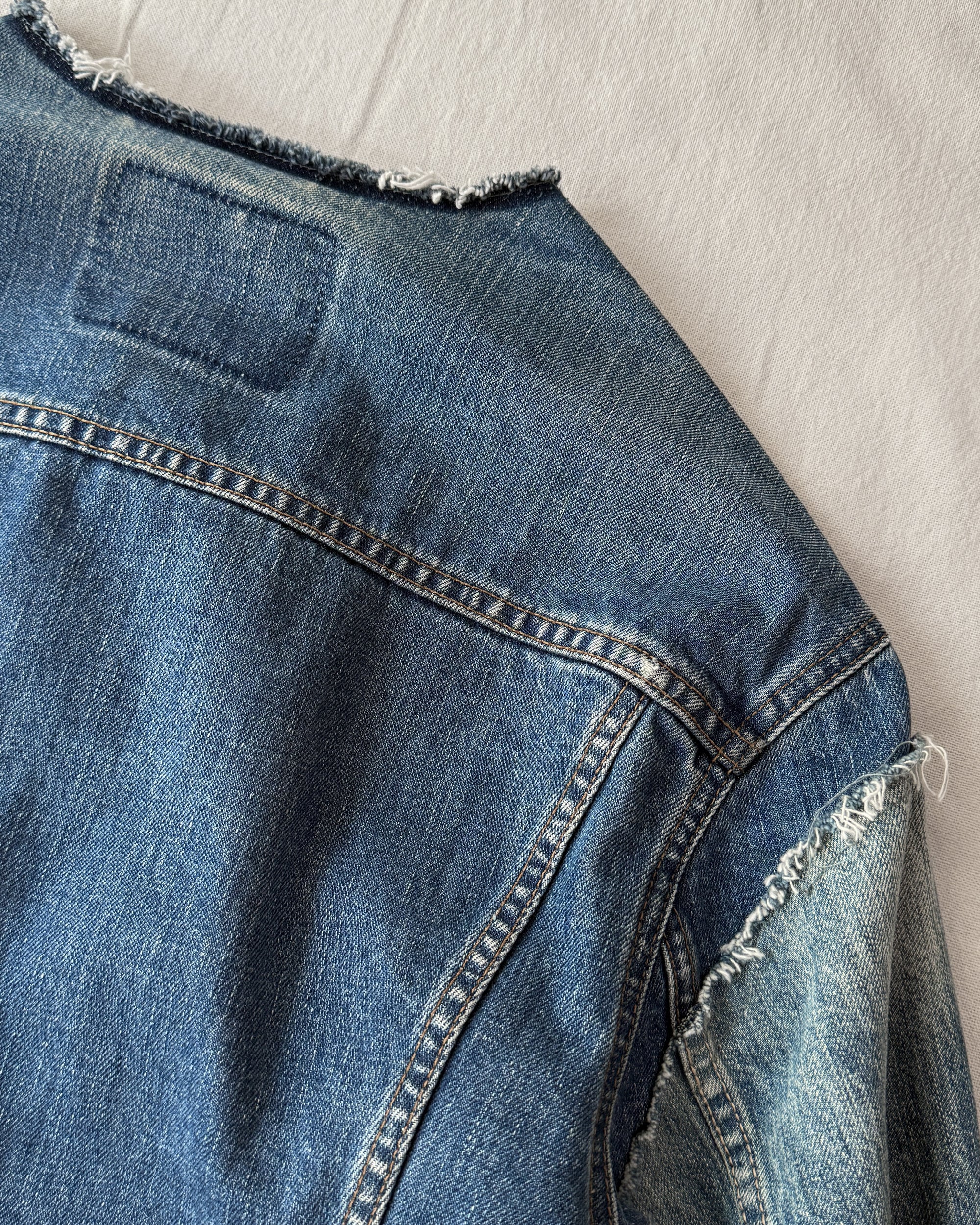 ID26-007-F / fake layered denim jacket【A】