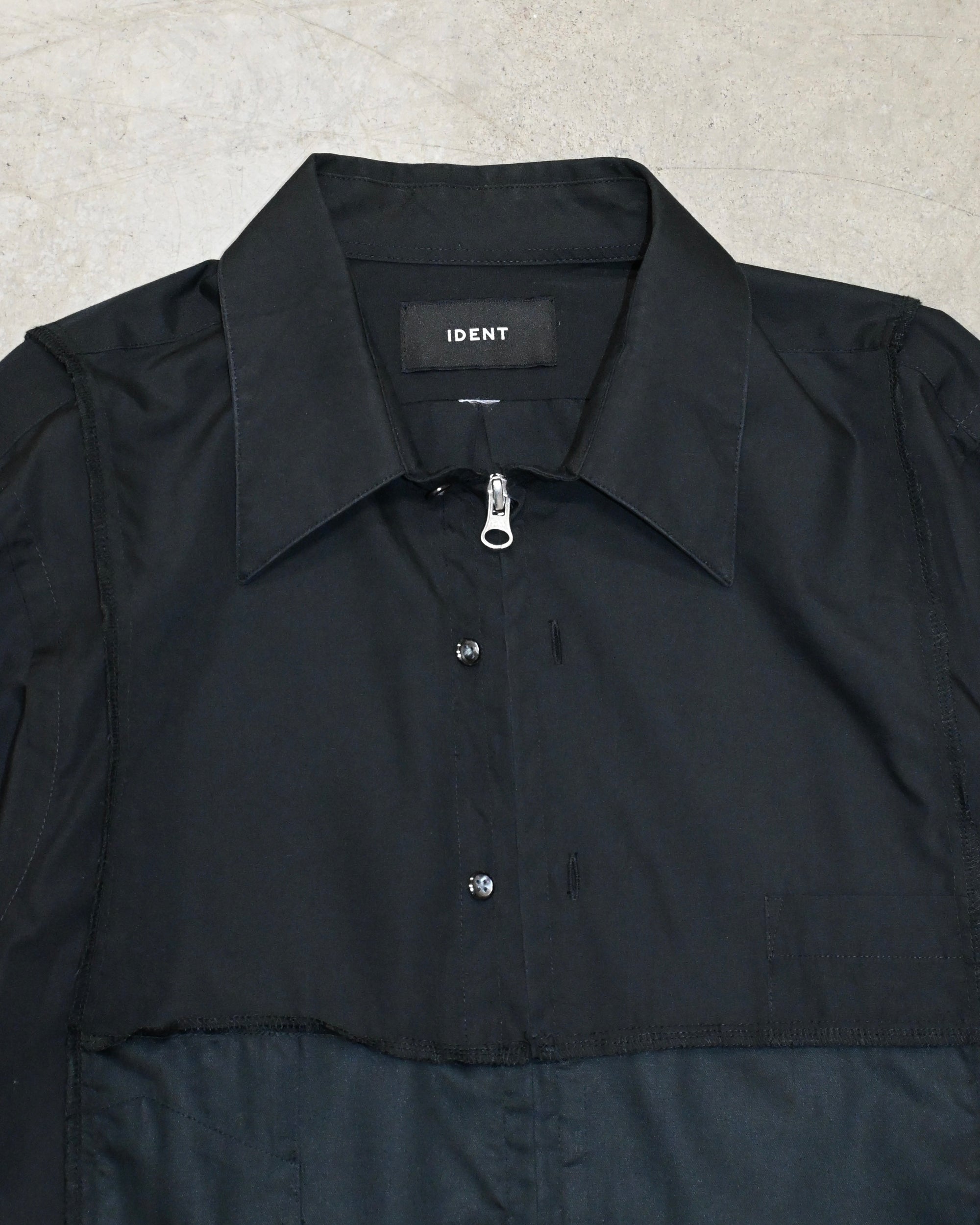 ID26-019-02-F / mirrored zip shirt【B】