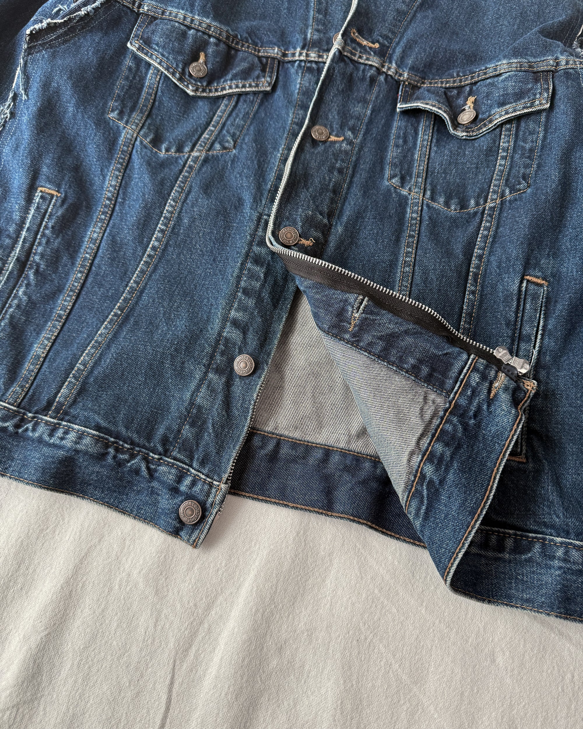 ID26-007-01-F / fake layered denim jacket【A】