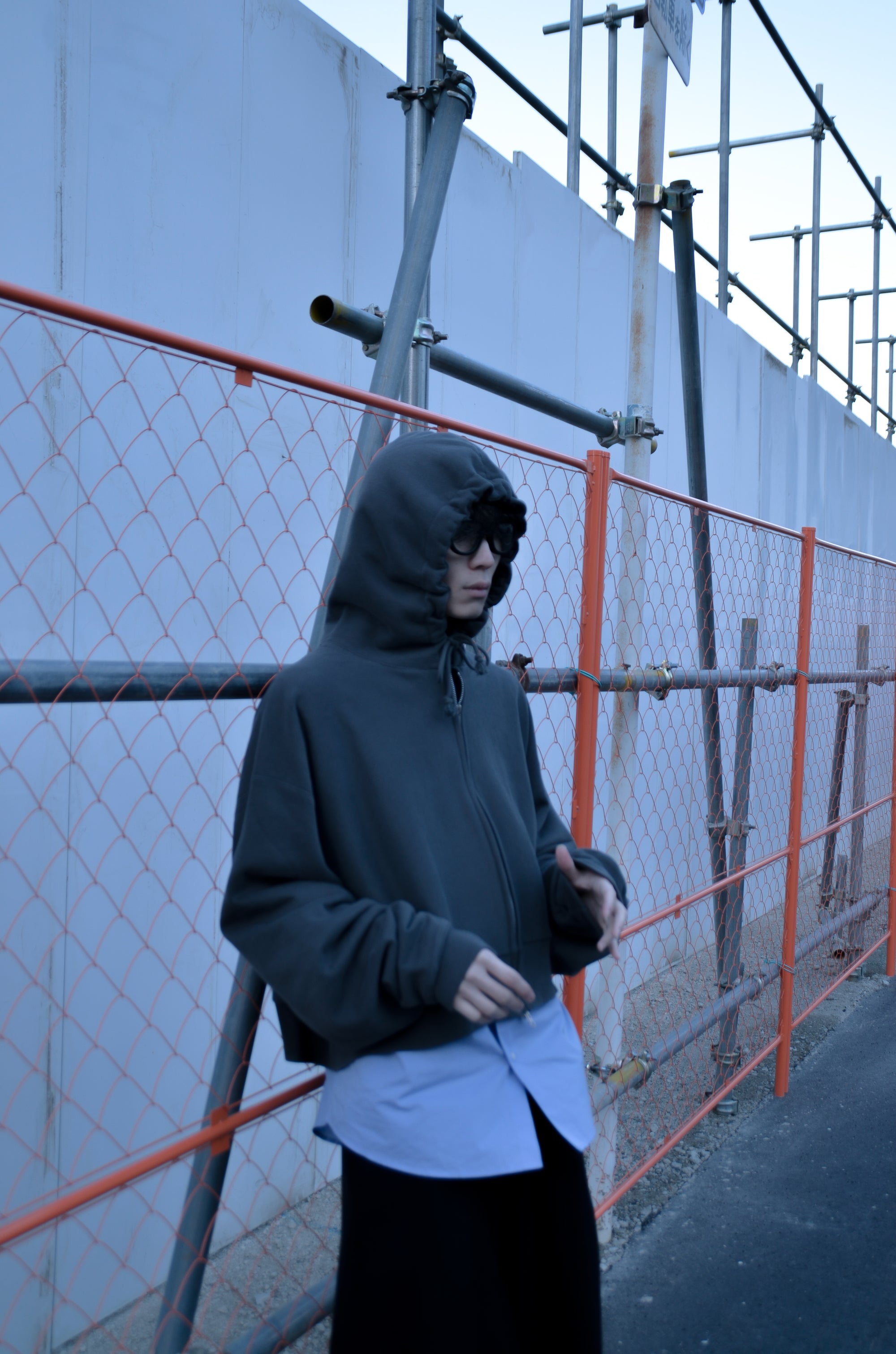 RE-033 / resized zip hoodie [A]
