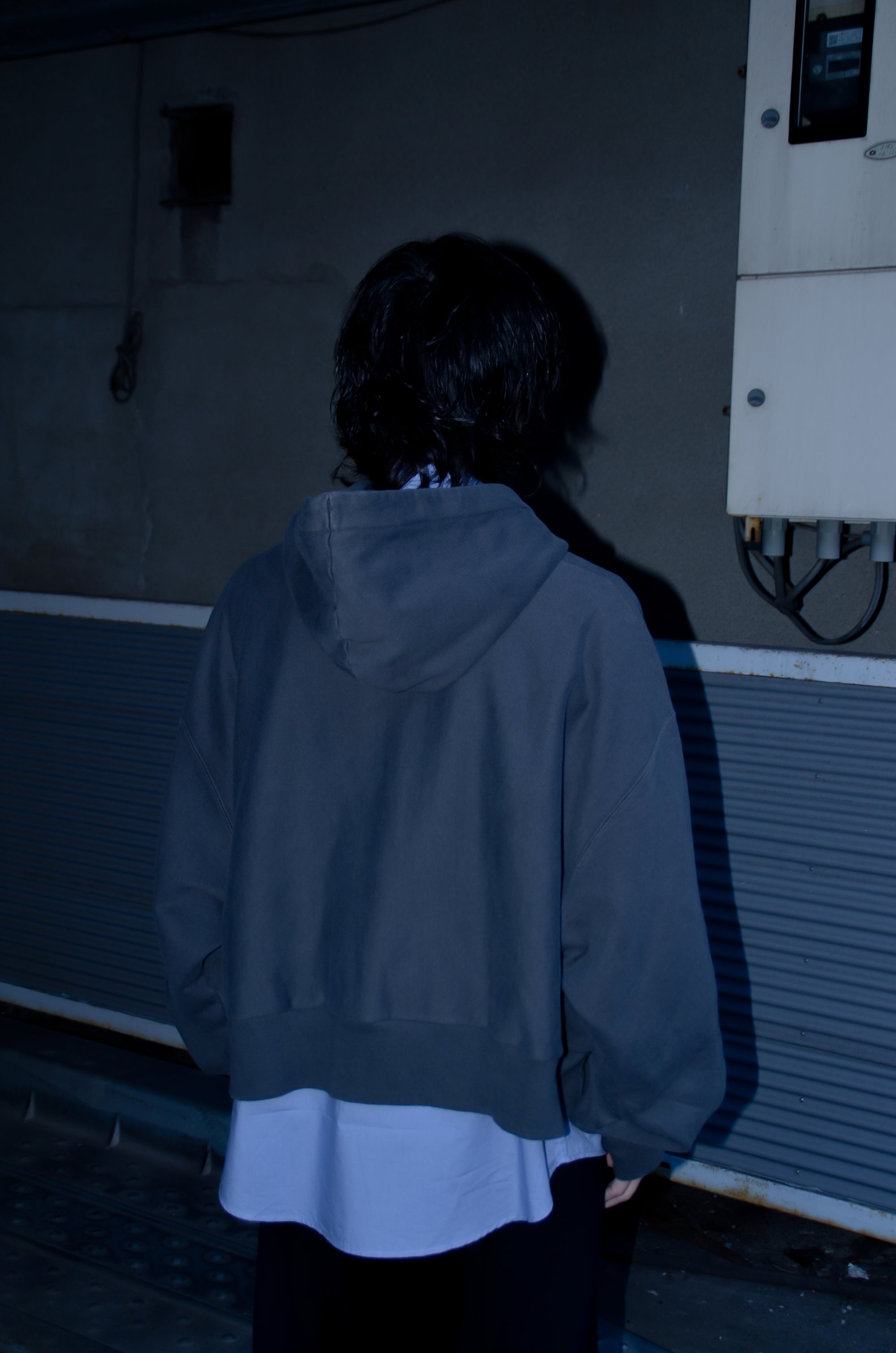 RE-033 / resized zip hoodie [A]