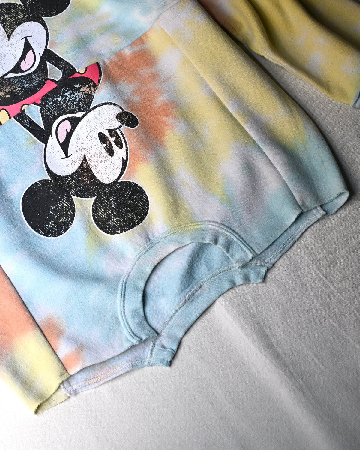 ID26-060-F / mirrored mickey sweat【A】