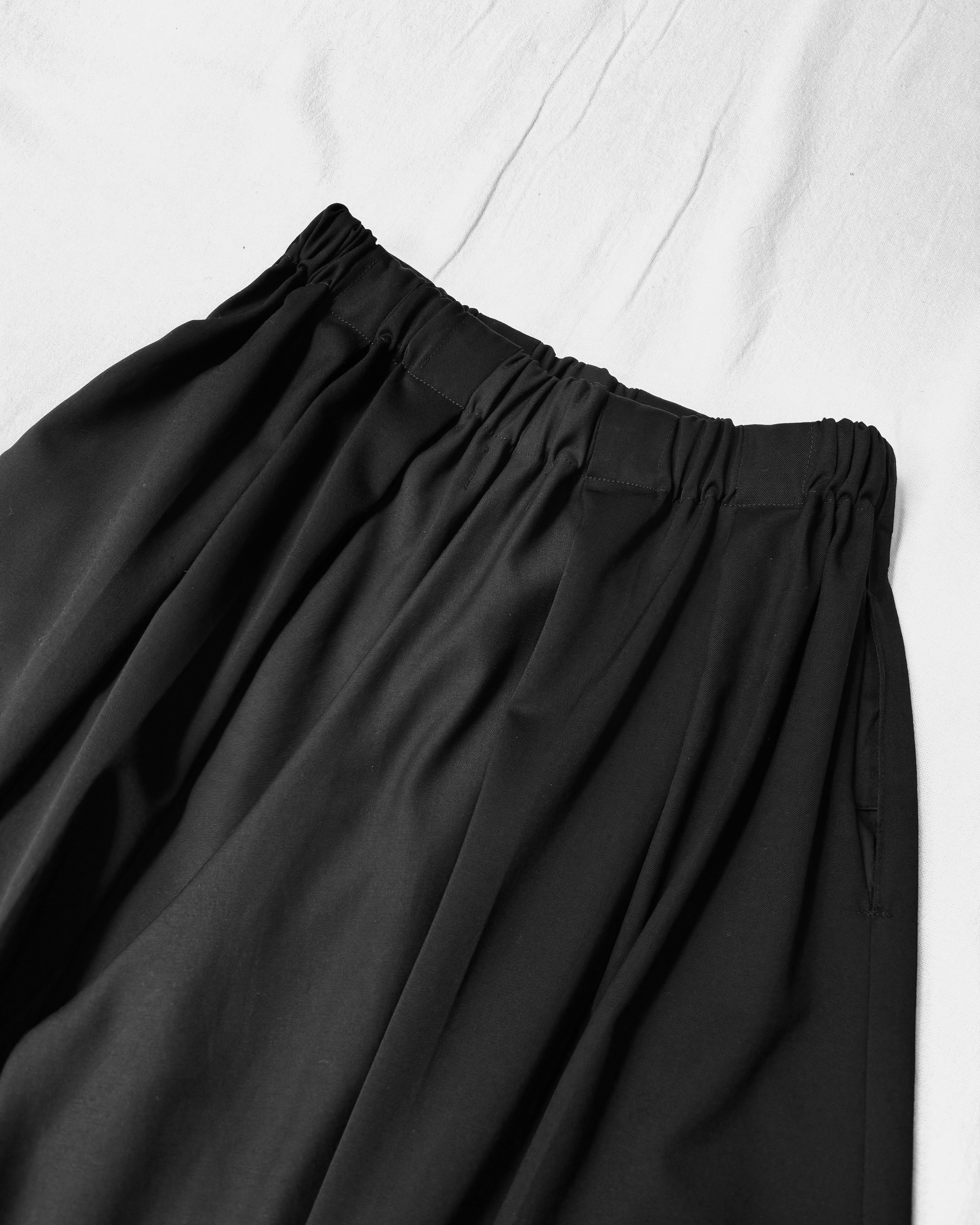 ID26-006-M / rebuild hakama slacks【B】 – IDENT