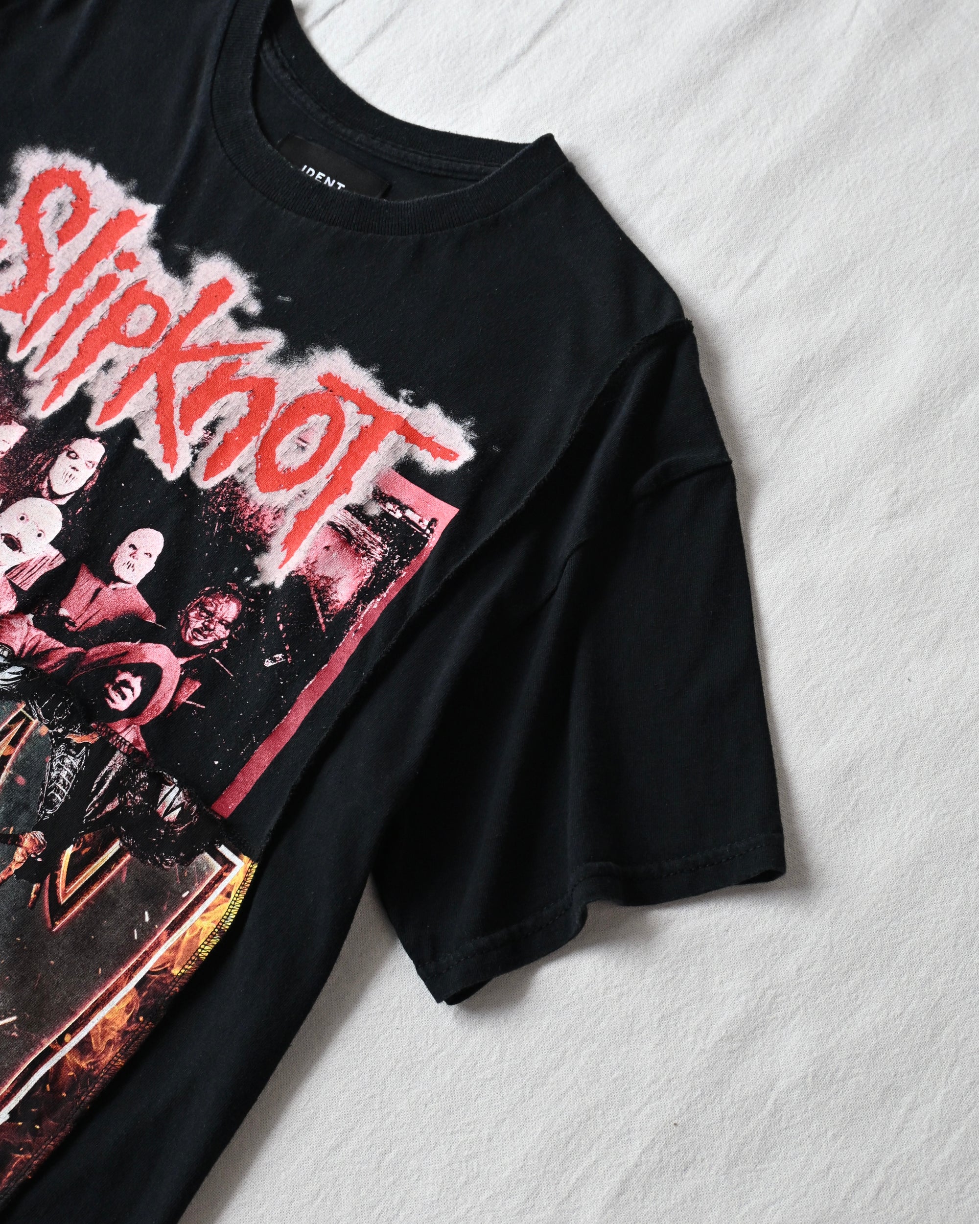 ID26-028-F / mirrored band tee【A】