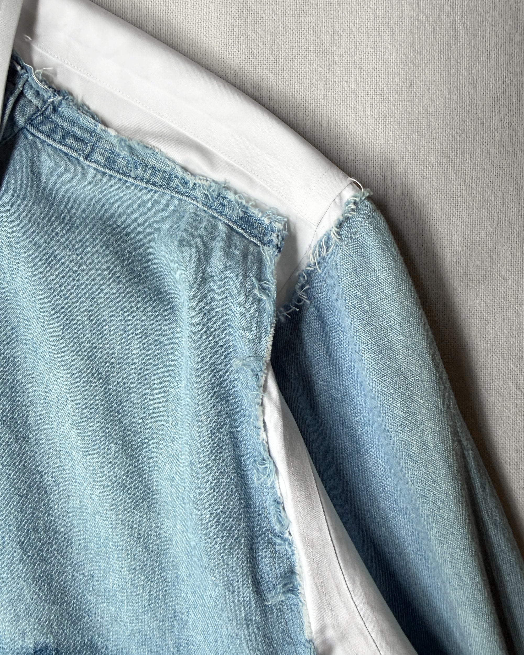 ID25-019 / docking fake layered shirt【A】