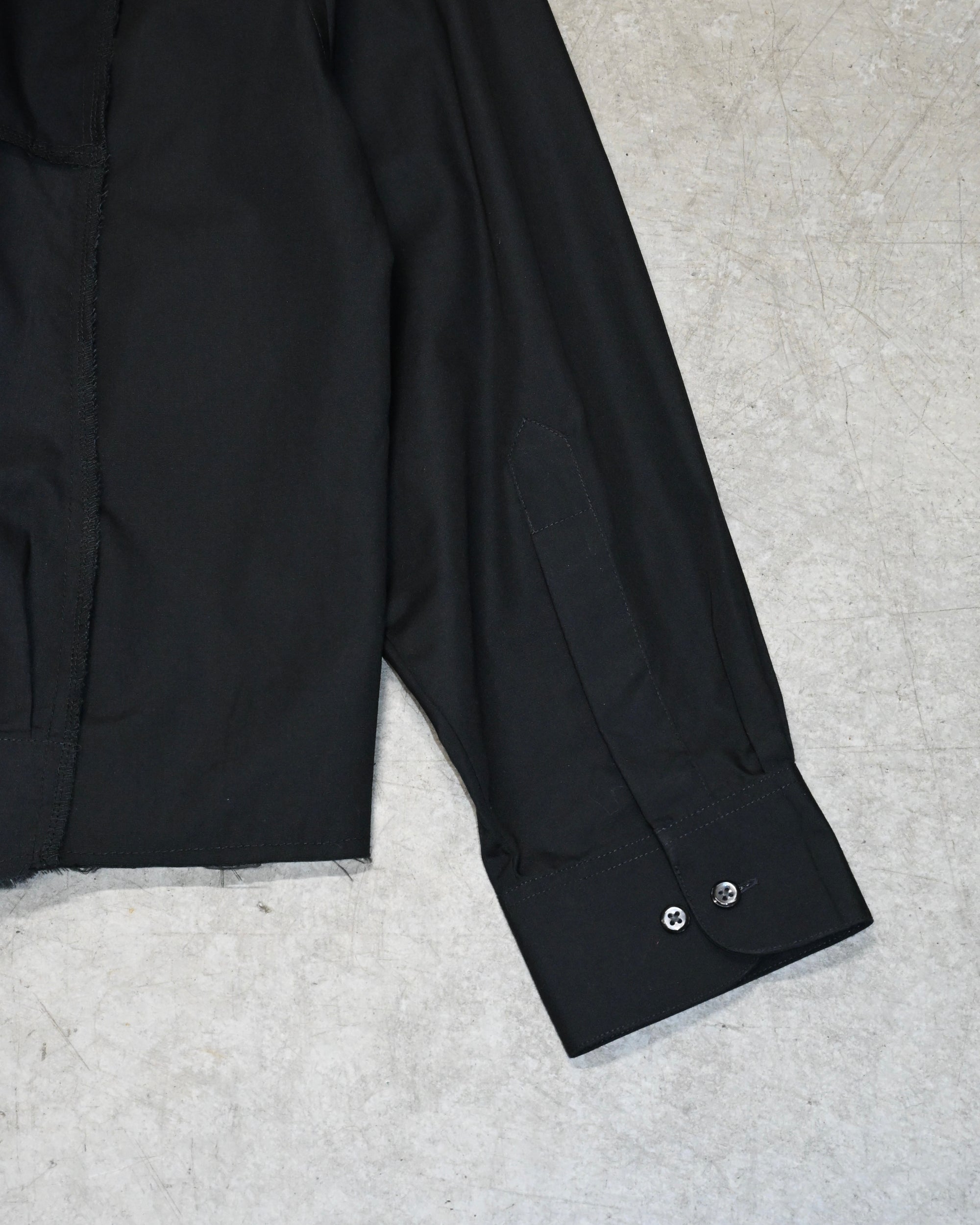 ID26-019-02-F / mirrored zip shirt 【C】