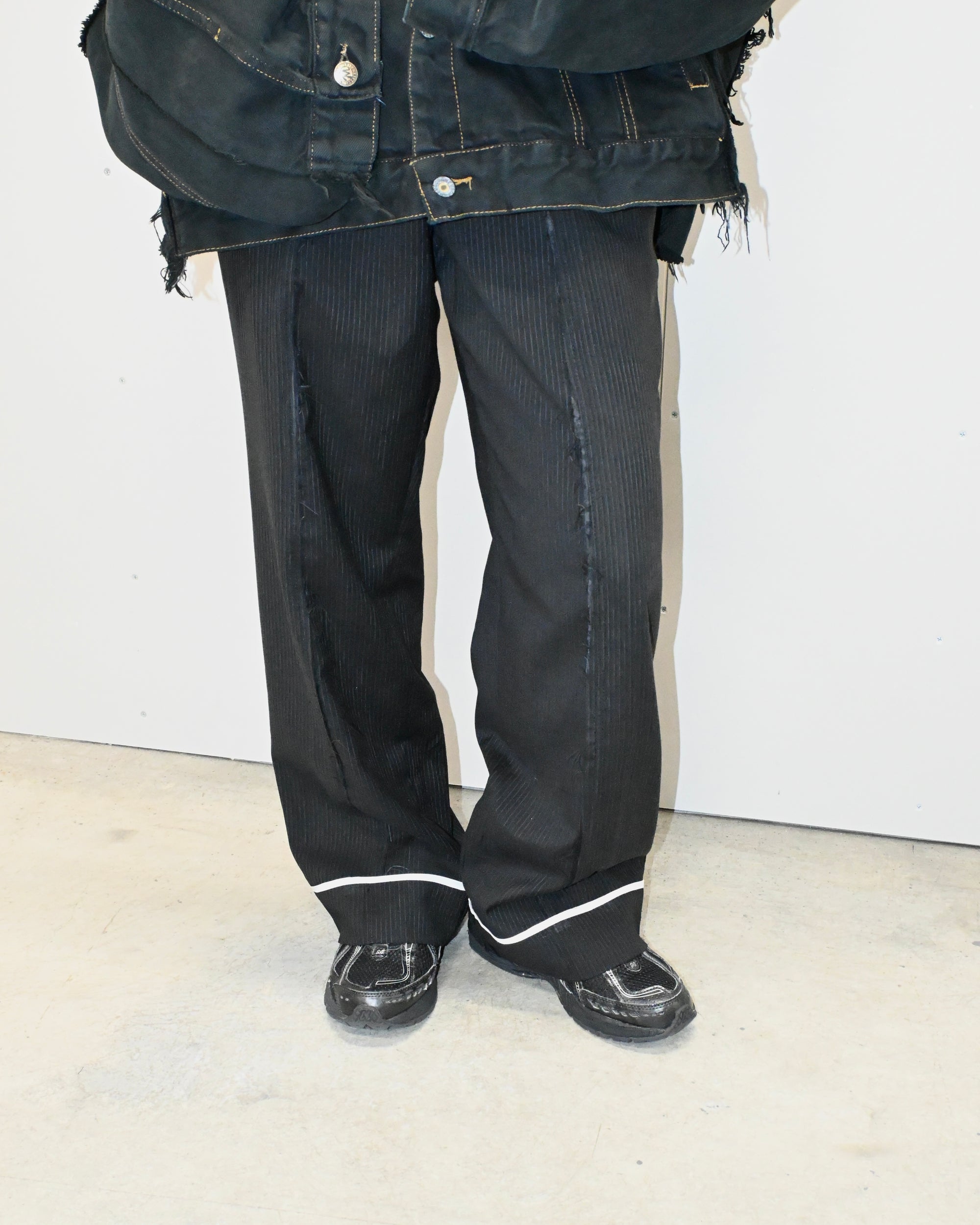 ID26-046-S / docking straight slacks【A】
