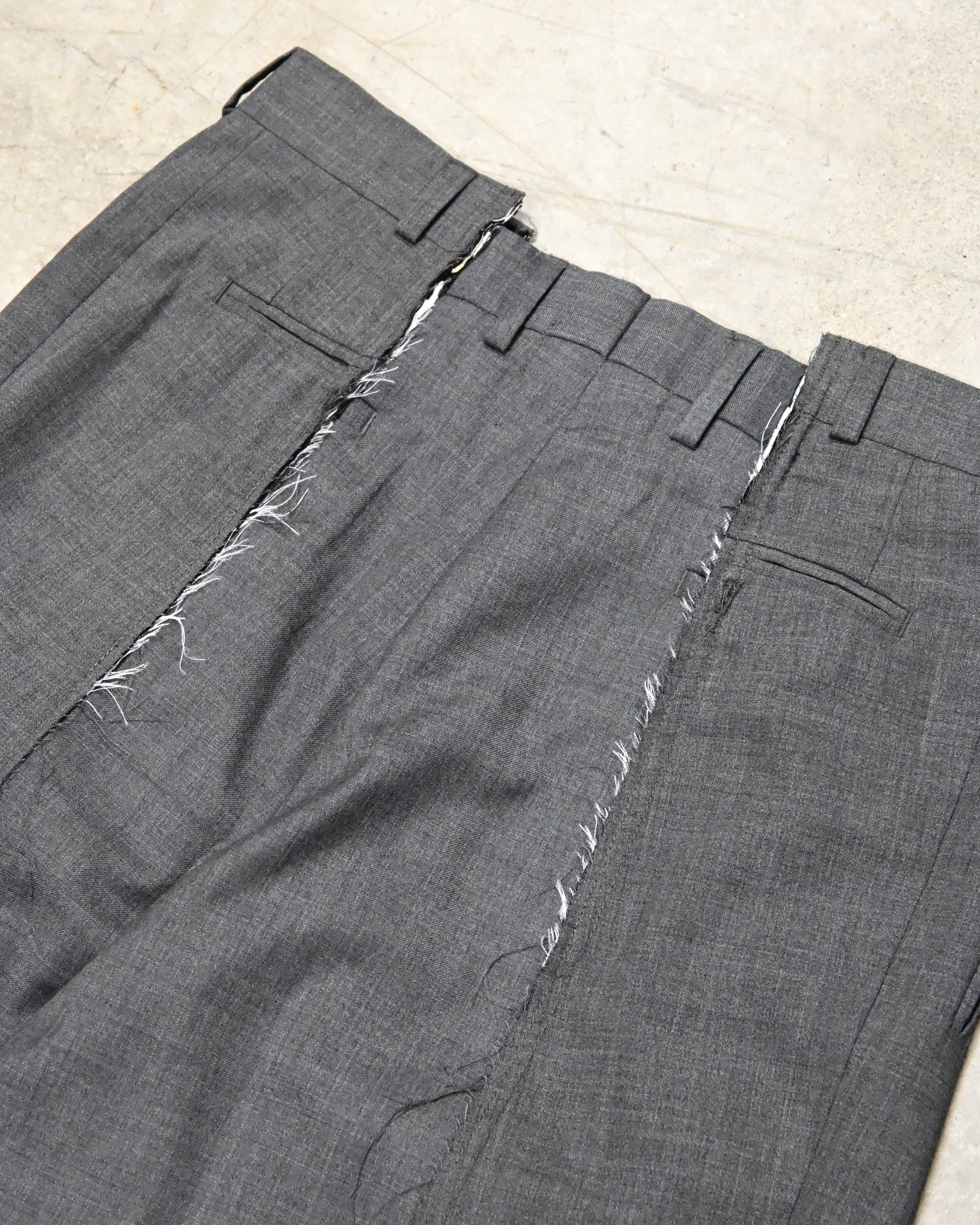 ID26-046-M / docking straight slacks【B】