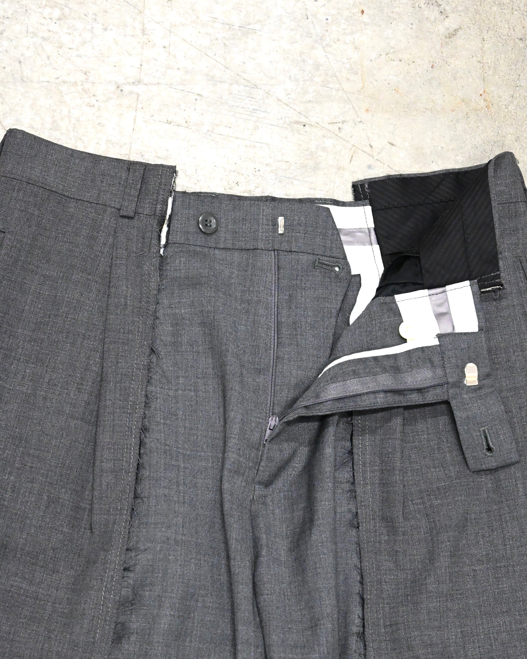 ID26-046-M / docking straight slacks【B】