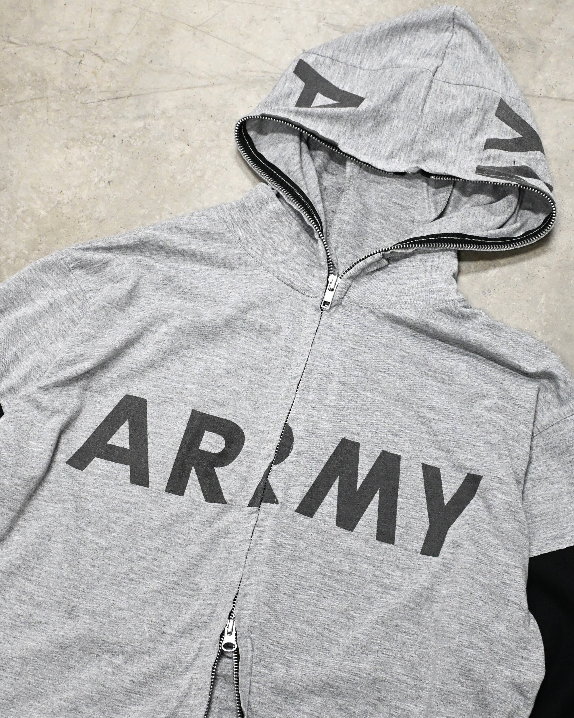 ID26-037-F / layered army top【A】